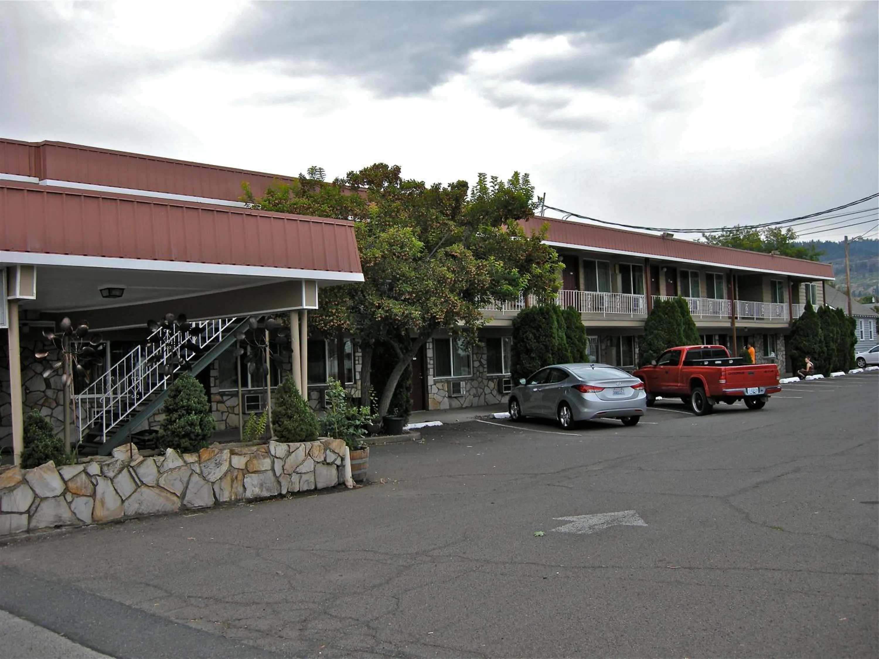 Royal Motor Inn