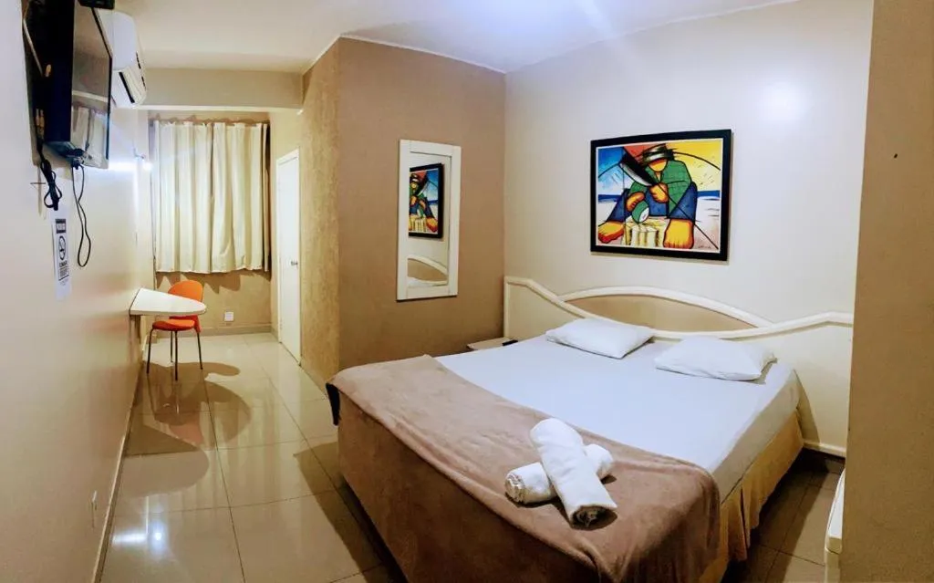 Bedroom, Bed in Biss Inn Hotel