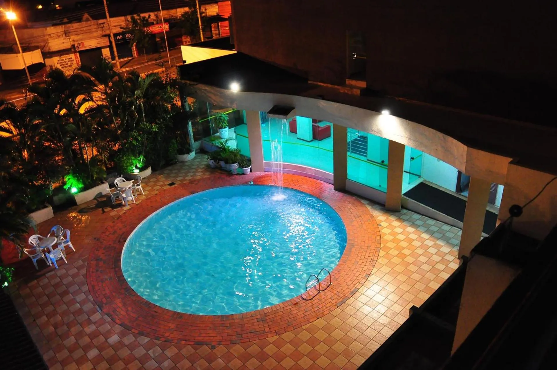 Swimming pool in Biss Inn Hotel