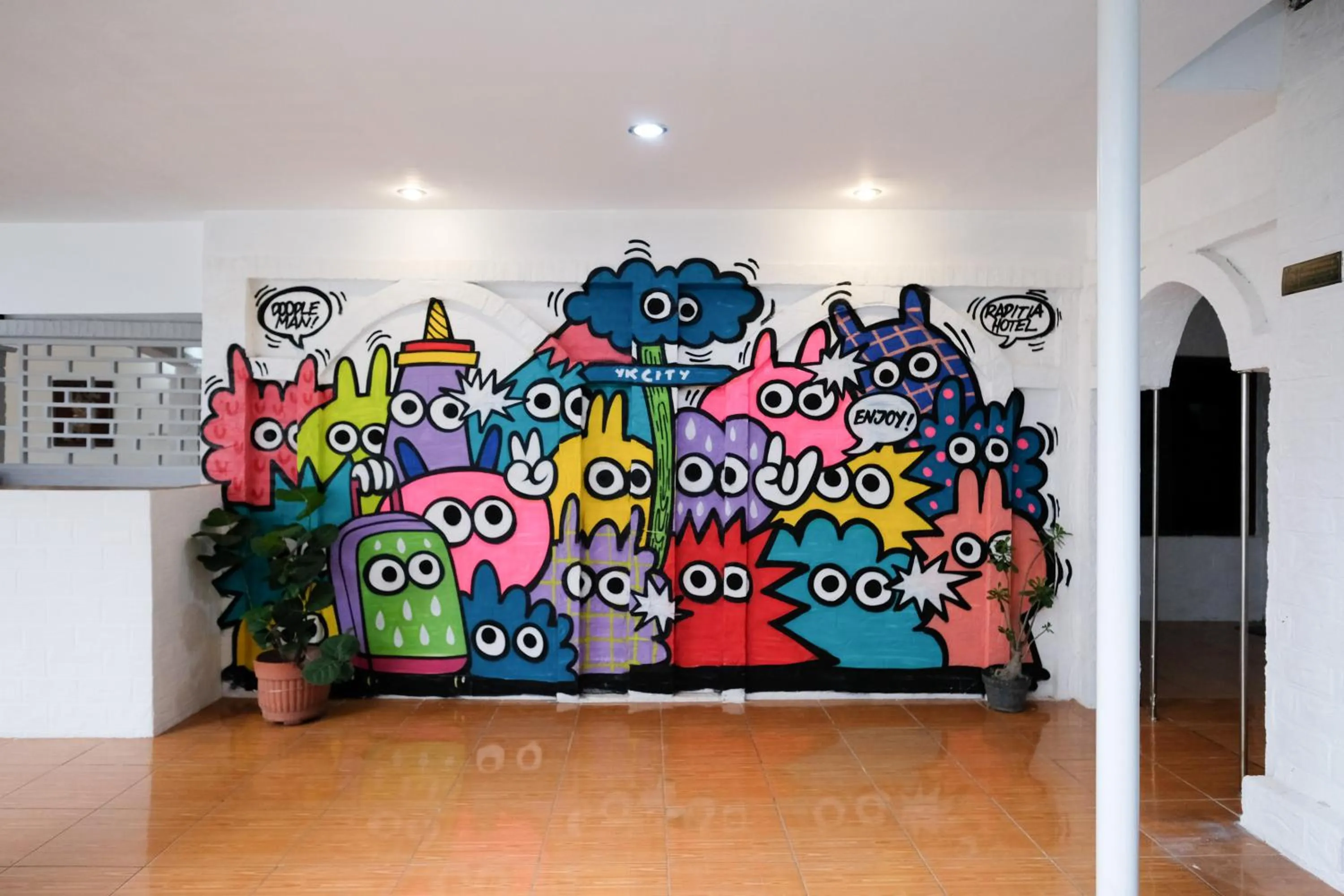 Property building in RedDoorz Syariah At Jalan Menteri Supeno