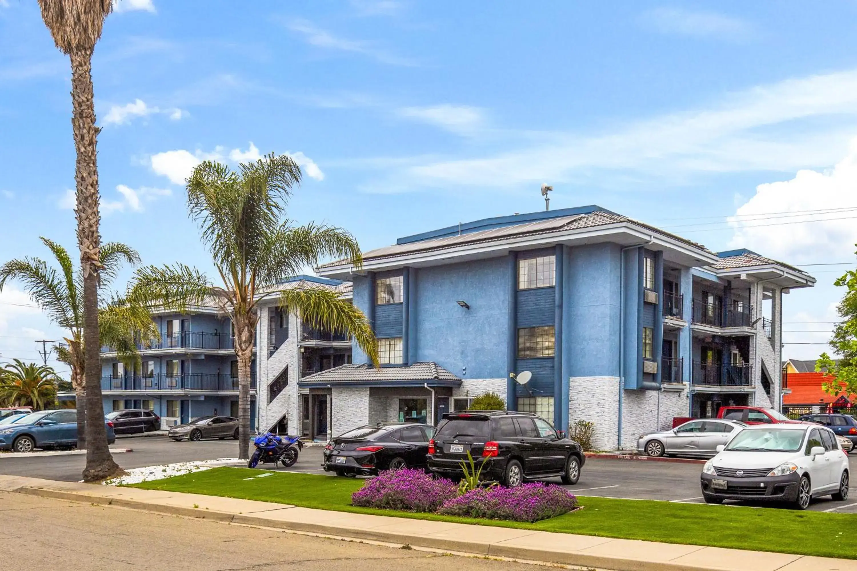 Street view in Executive Inn Street view in Executive Inn