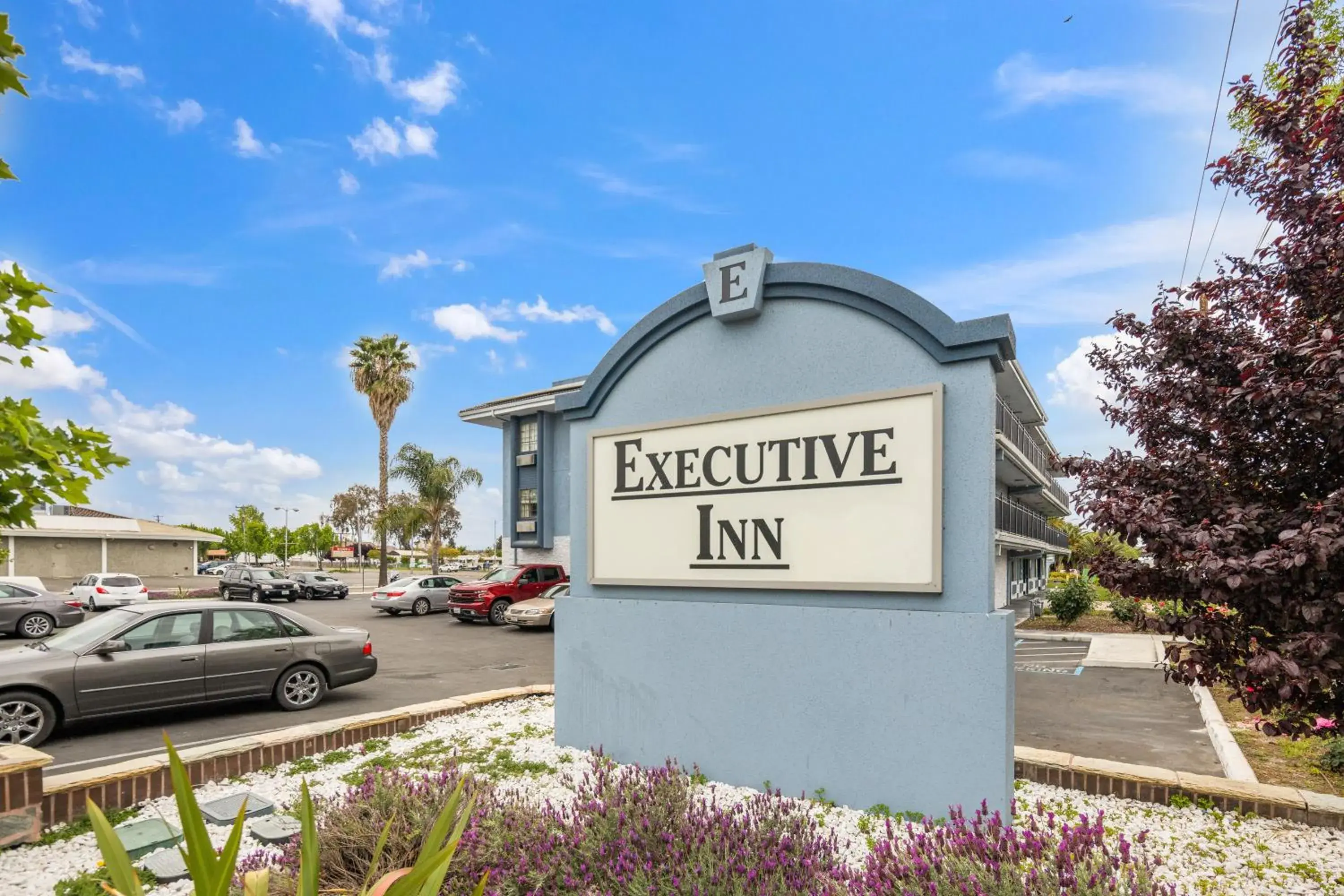 Executive Inn Executive Inn