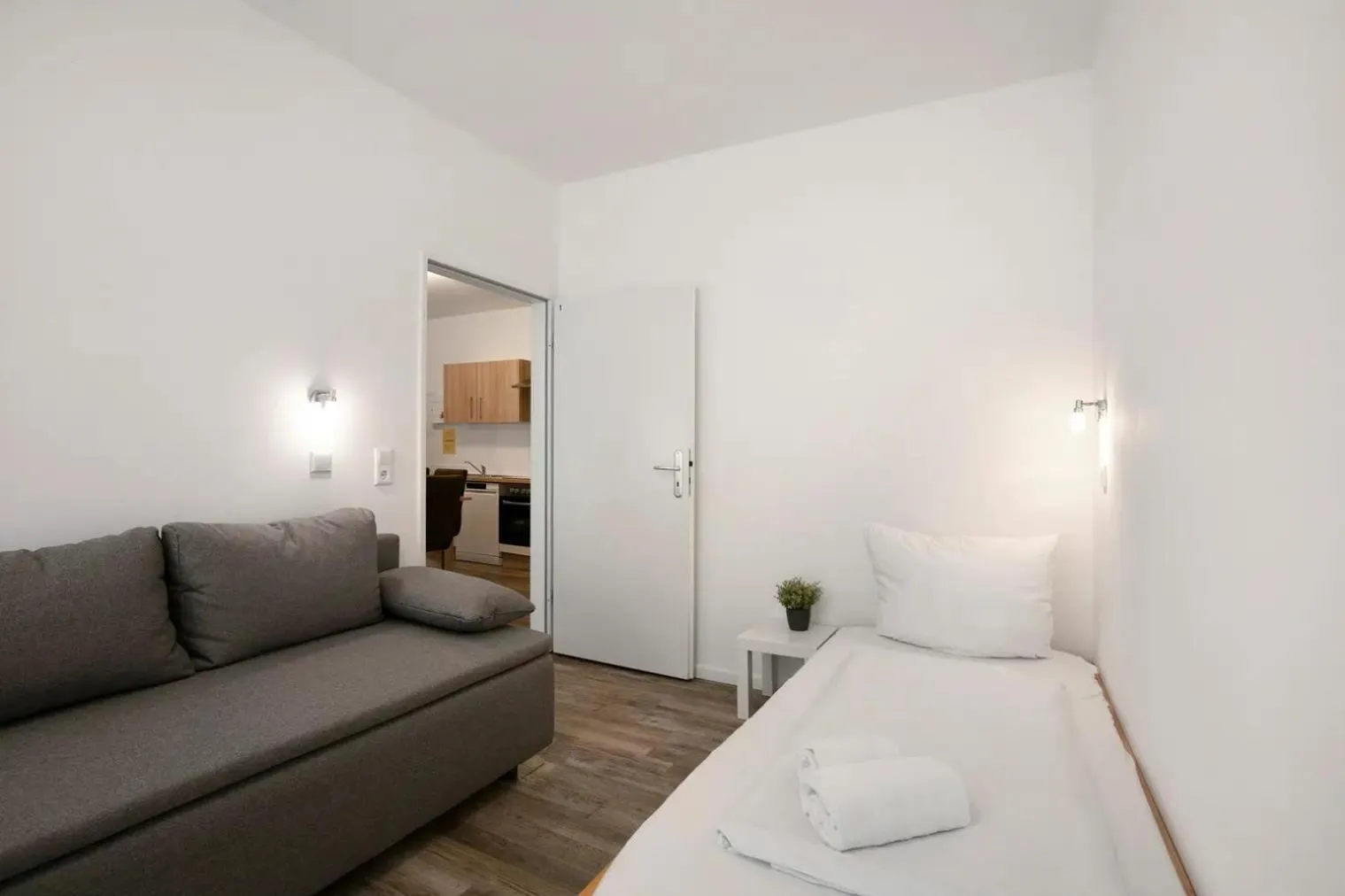 Bedroom, Bed in Apartments Tempelhof