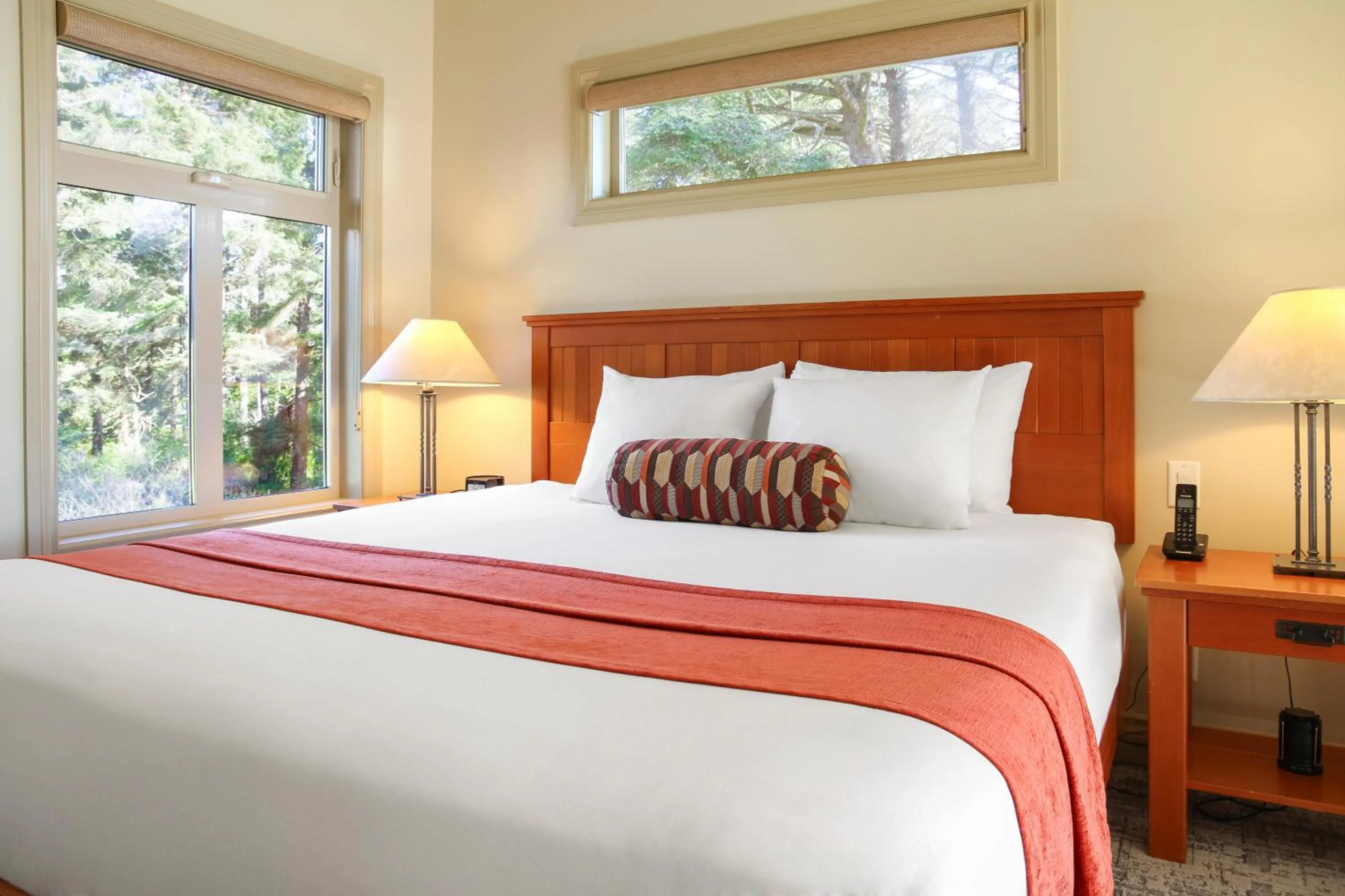 Bed in Long Beach Lodge Resort