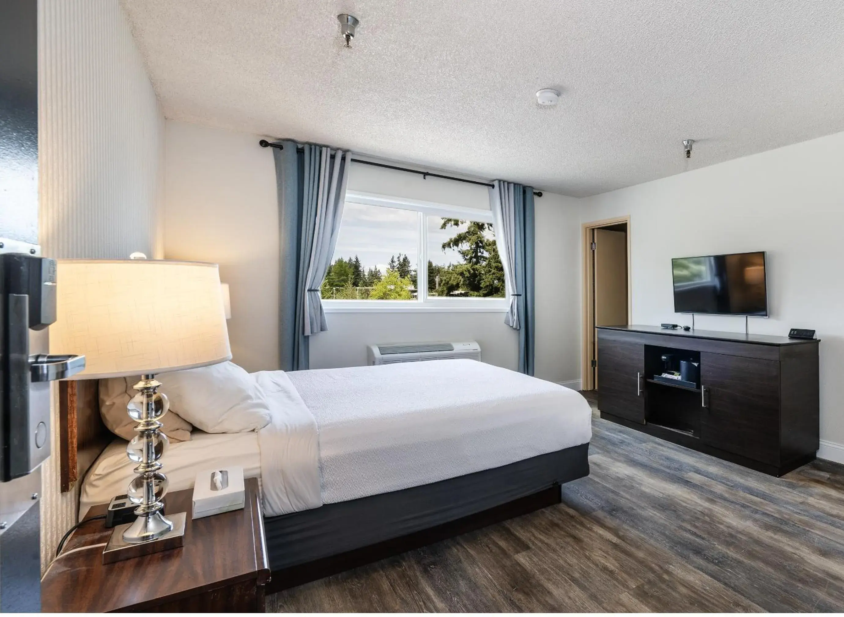 Standard Queen Room in Hotel International Standard Queen Room in Hotel International