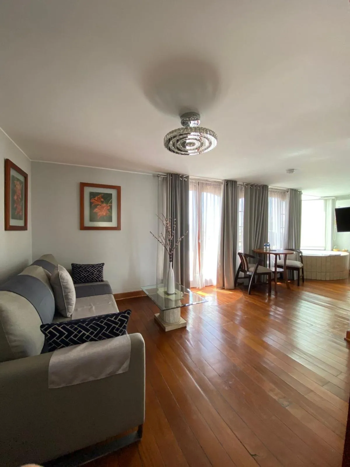 Hotel Fundador by Robles