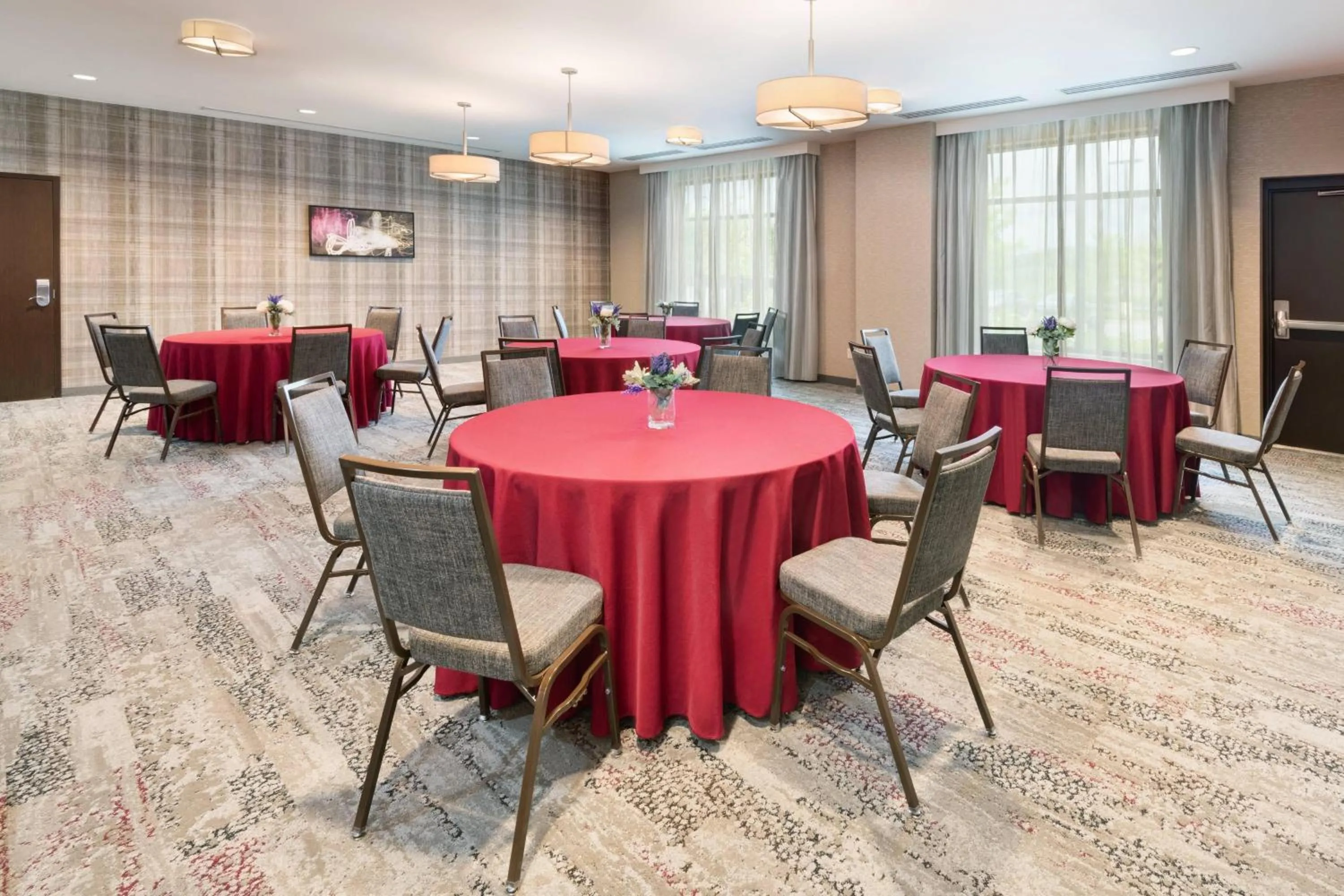 Meeting/conference room in Courtyard by Marriott Pittsburgh Washington Meadow Lands