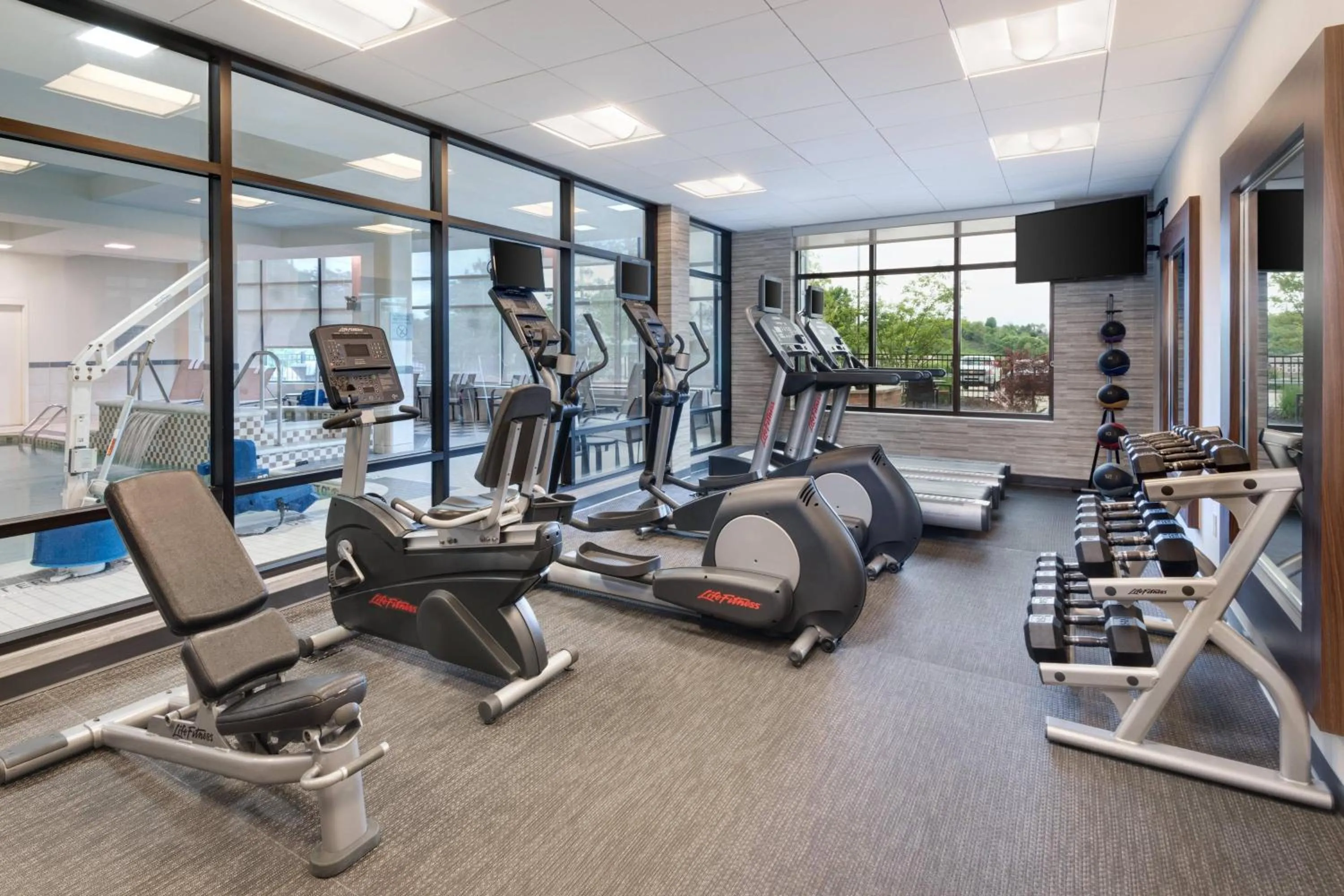 Fitness centre/facilities in Courtyard by Marriott Pittsburgh Washington Meadow Lands