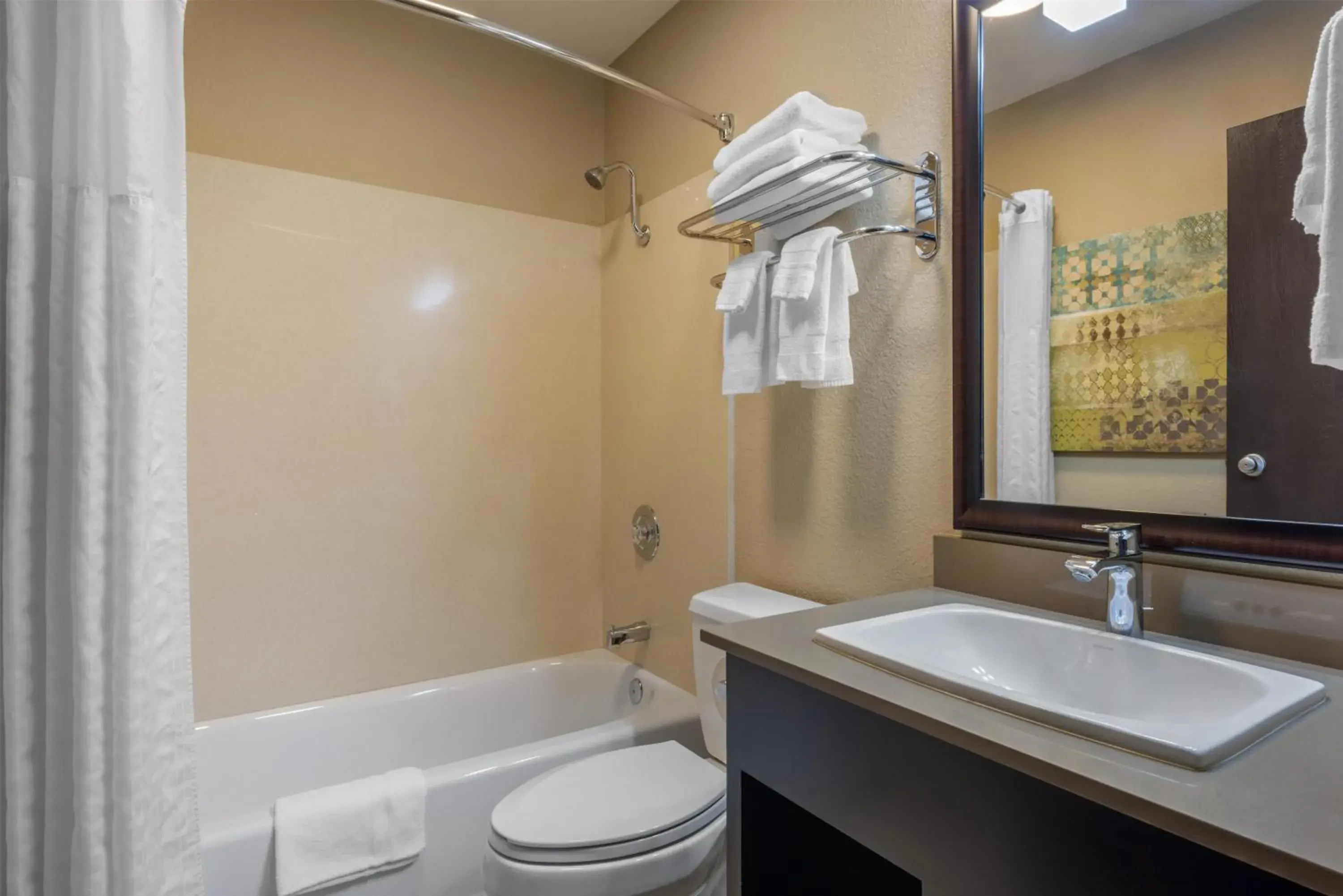 Bathroom in Best Western Long Beach Inn Bathroom in Best Western Long Beach Inn