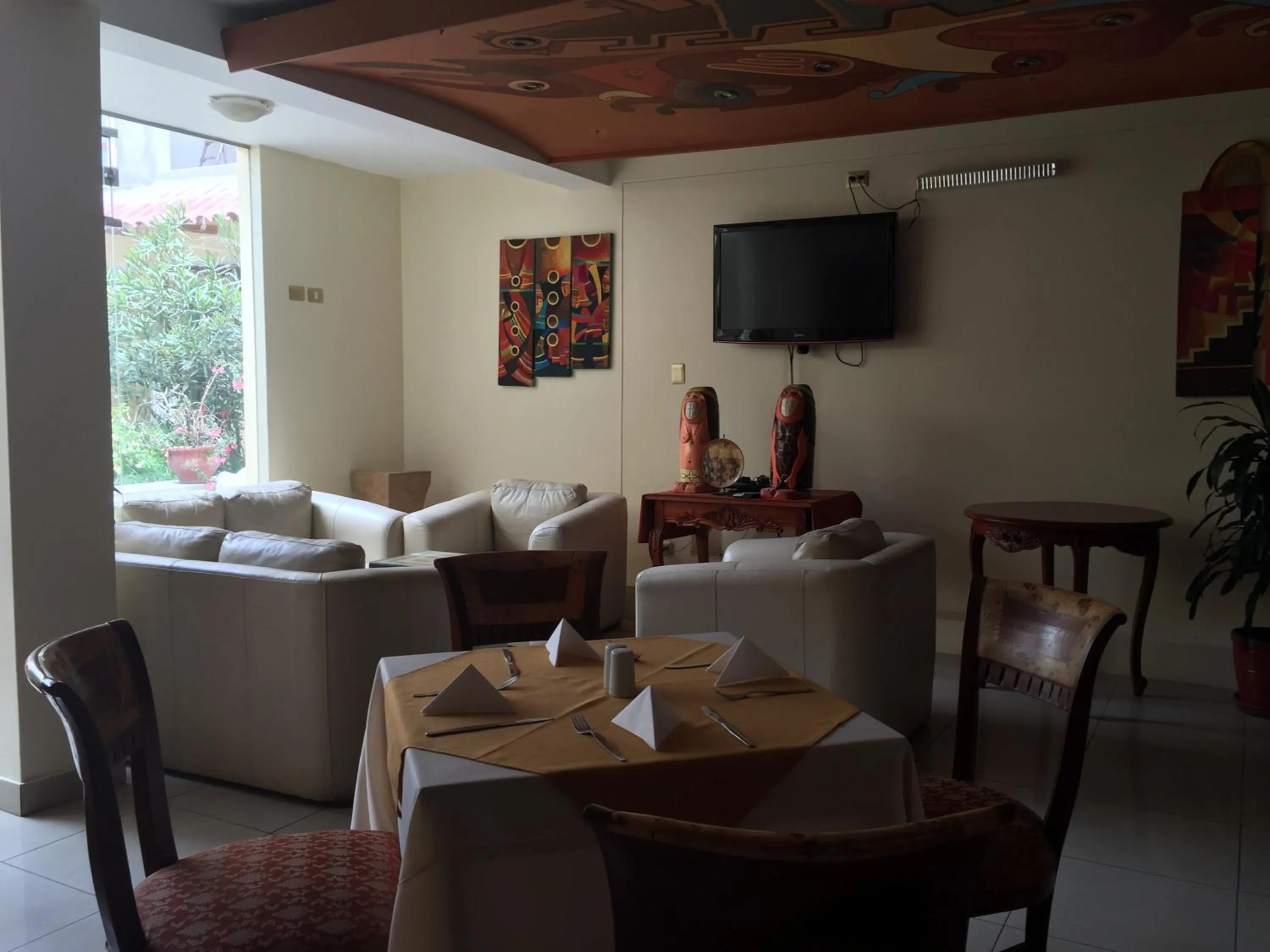 Restaurant/places to eat in Taypikala Hotel Cusco