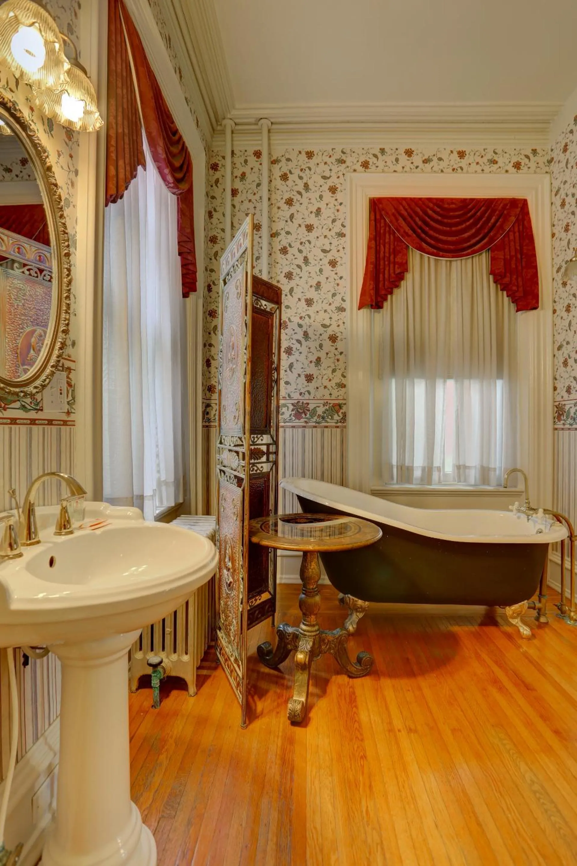 Bed in Greystone Manor Bed & Breakfast