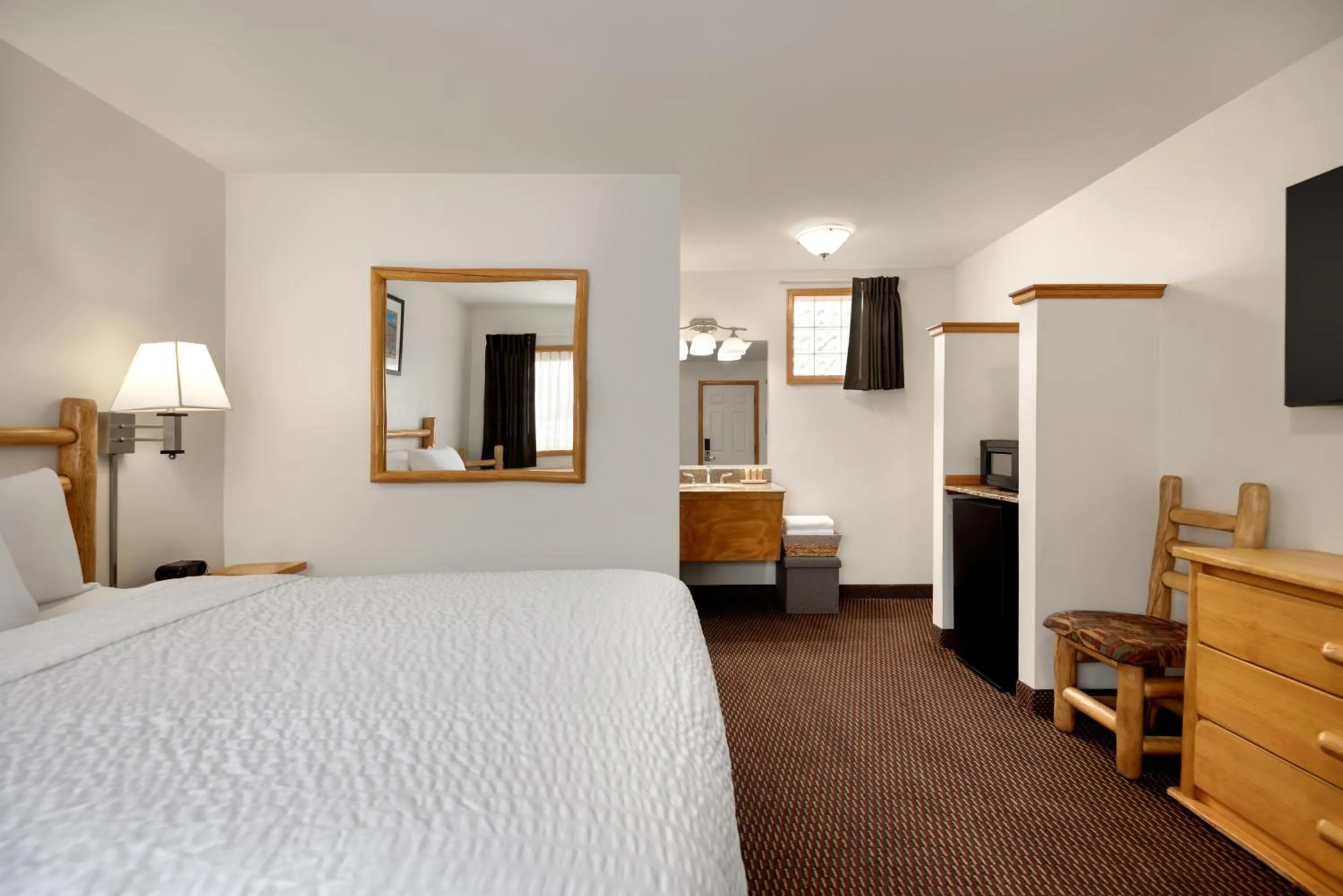 Bedroom, Bed in Nordic Lodge