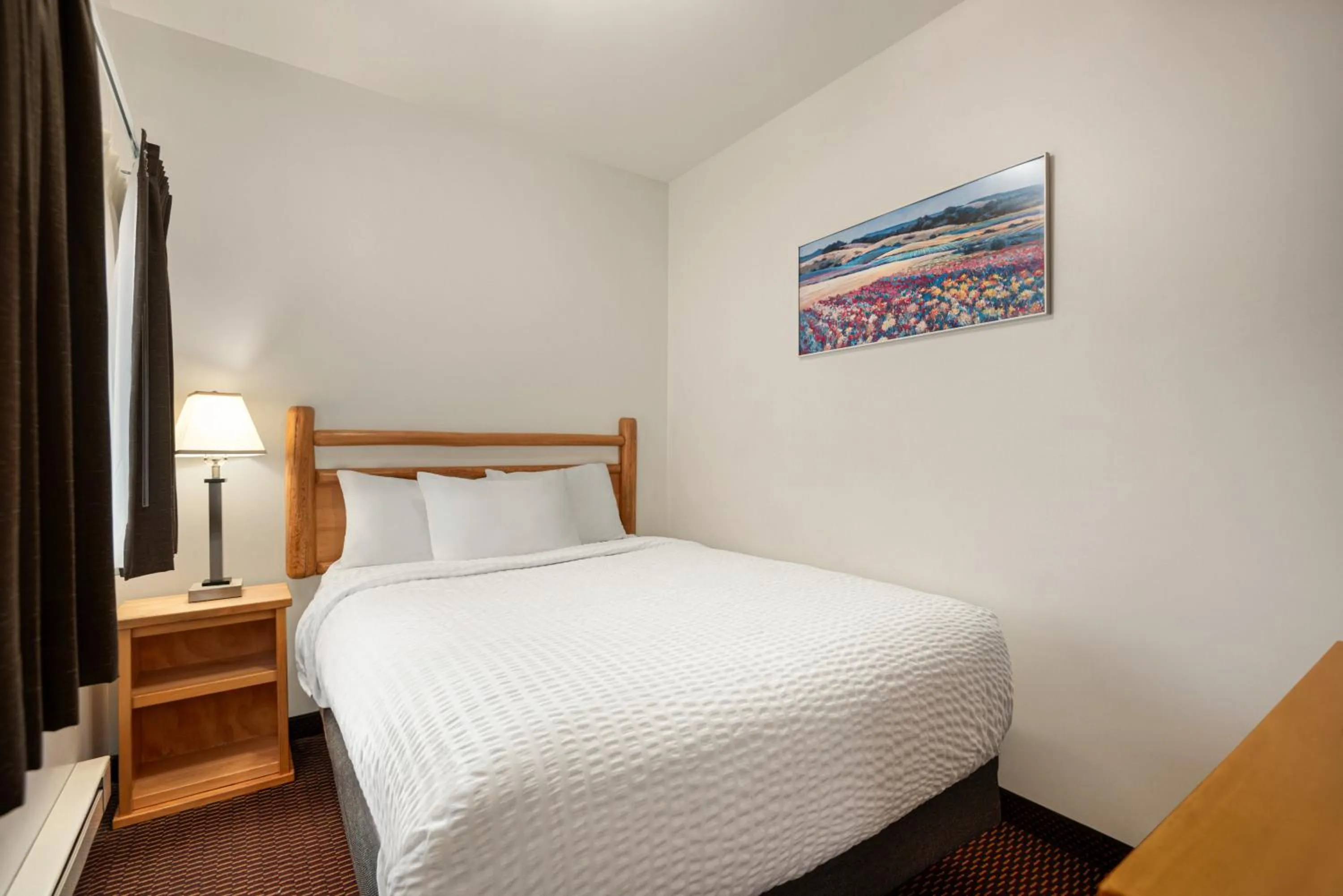 Bedroom, Bed in Nordic Lodge