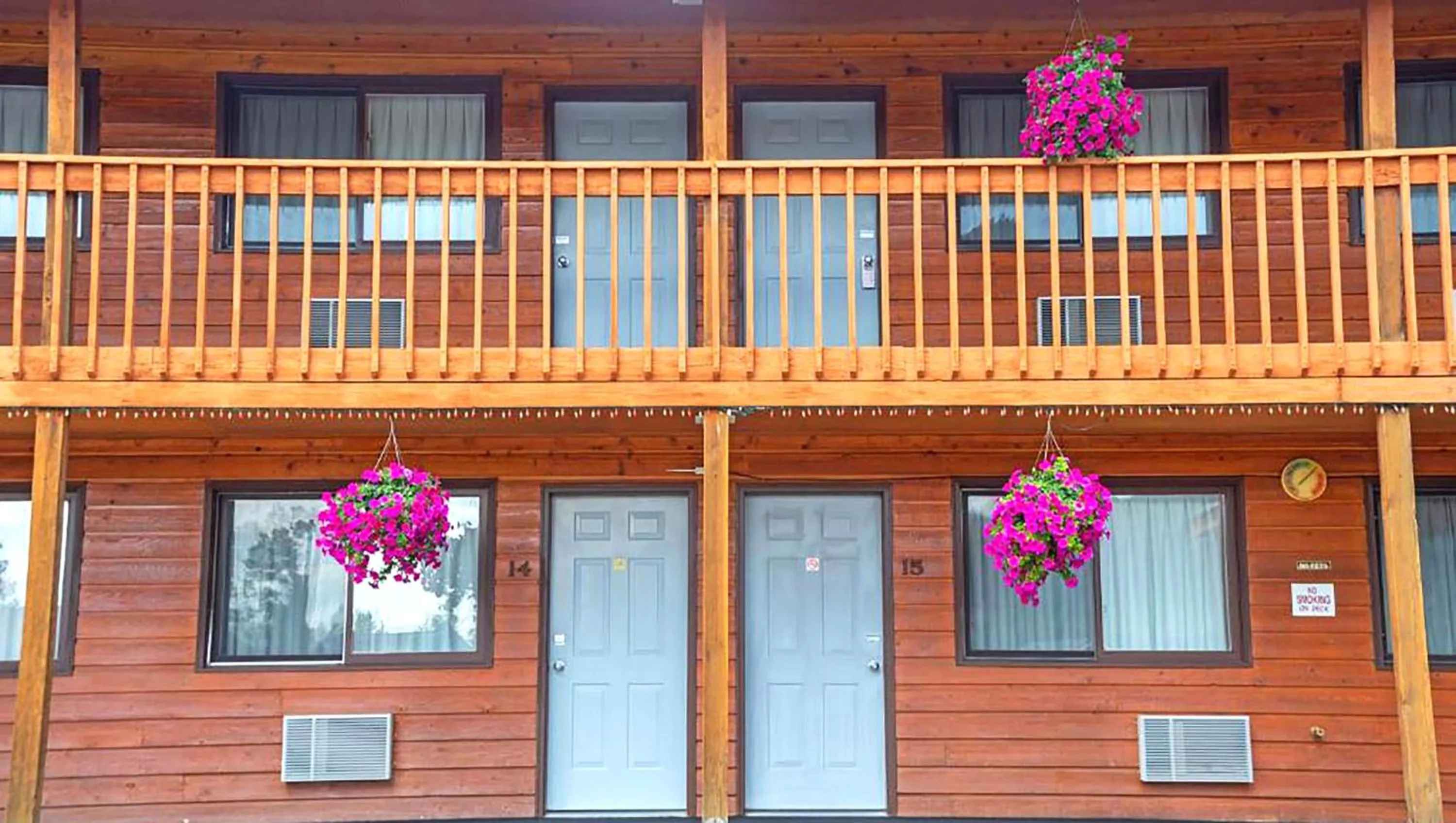 Property building in Big Horn Lodge