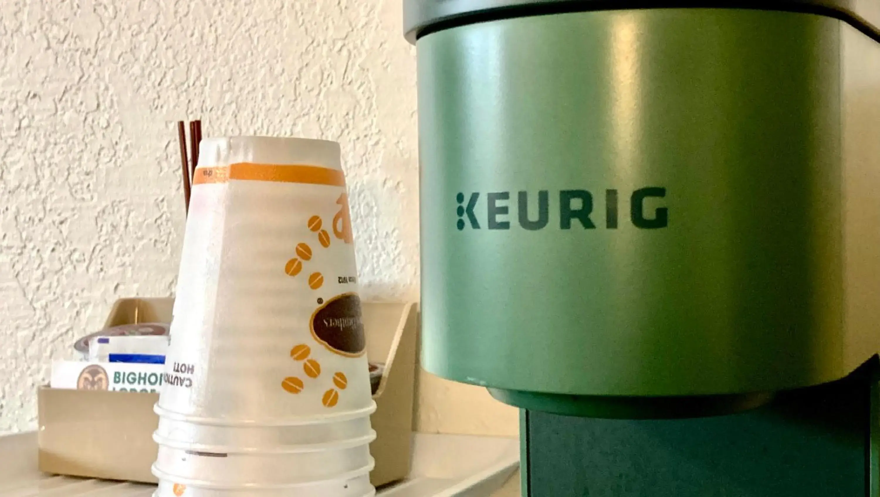 Coffee/tea facilities in Big Horn Lodge Coffee/tea facilities in Big Horn Lodge