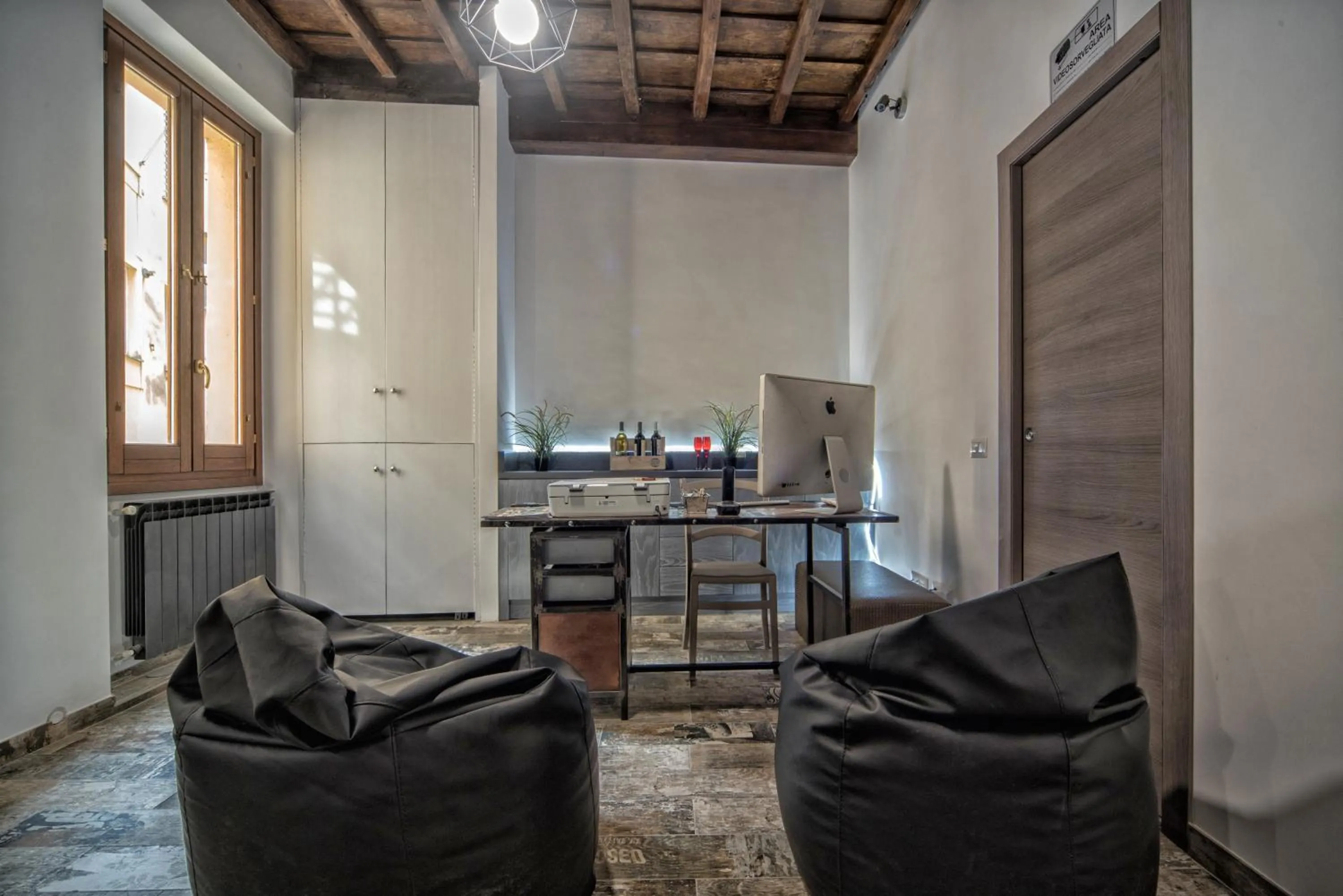 Area and facilities in StarHome Navona