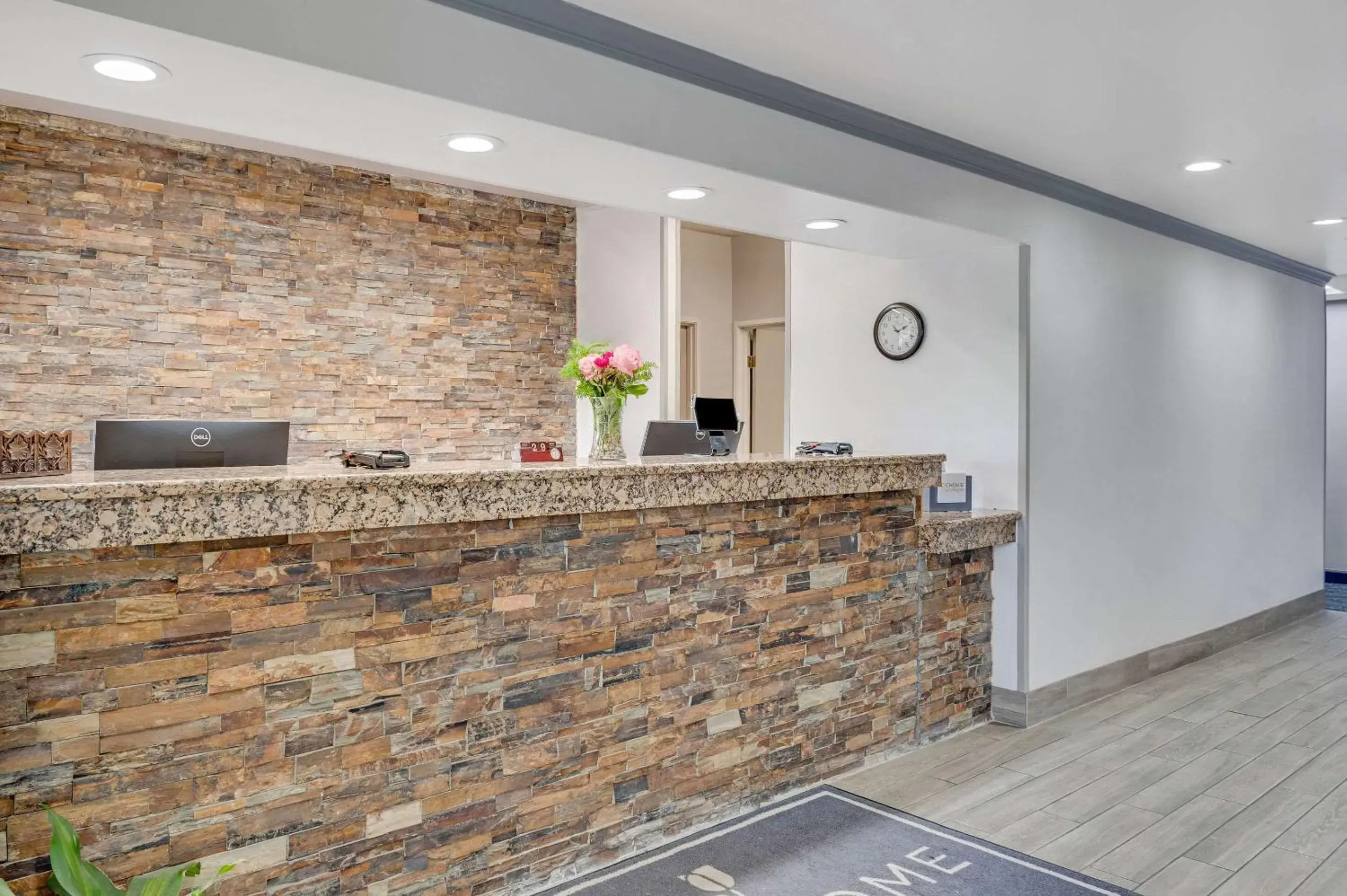 Country Inn & Suites by Radisson, Grand Rapids Airport, MI Country Inn & Suites by Radisson, Grand Rapids Airport, MI