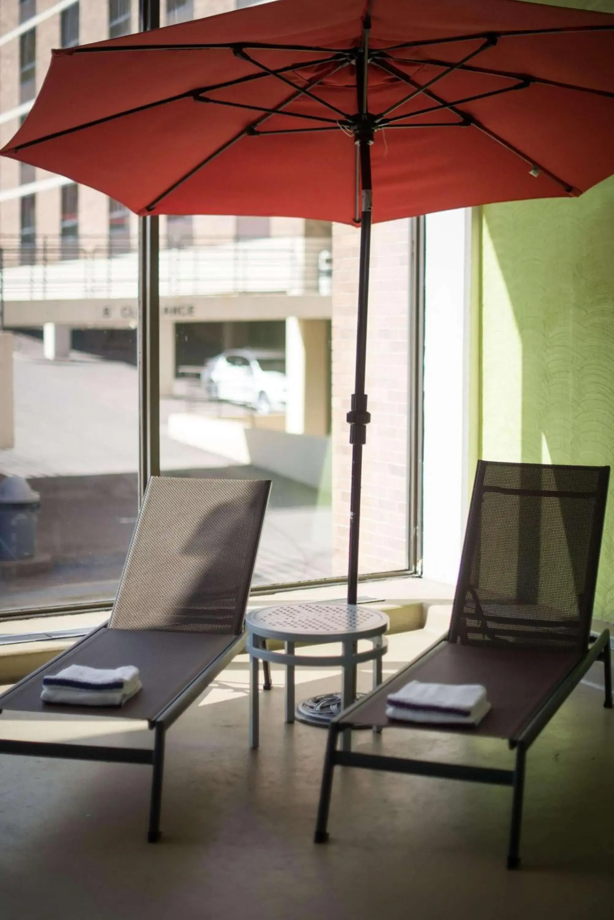 Swimming pool in Radisson Hotel Duluth-Harborview Swimming pool in Radisson Hotel Duluth-Harborview