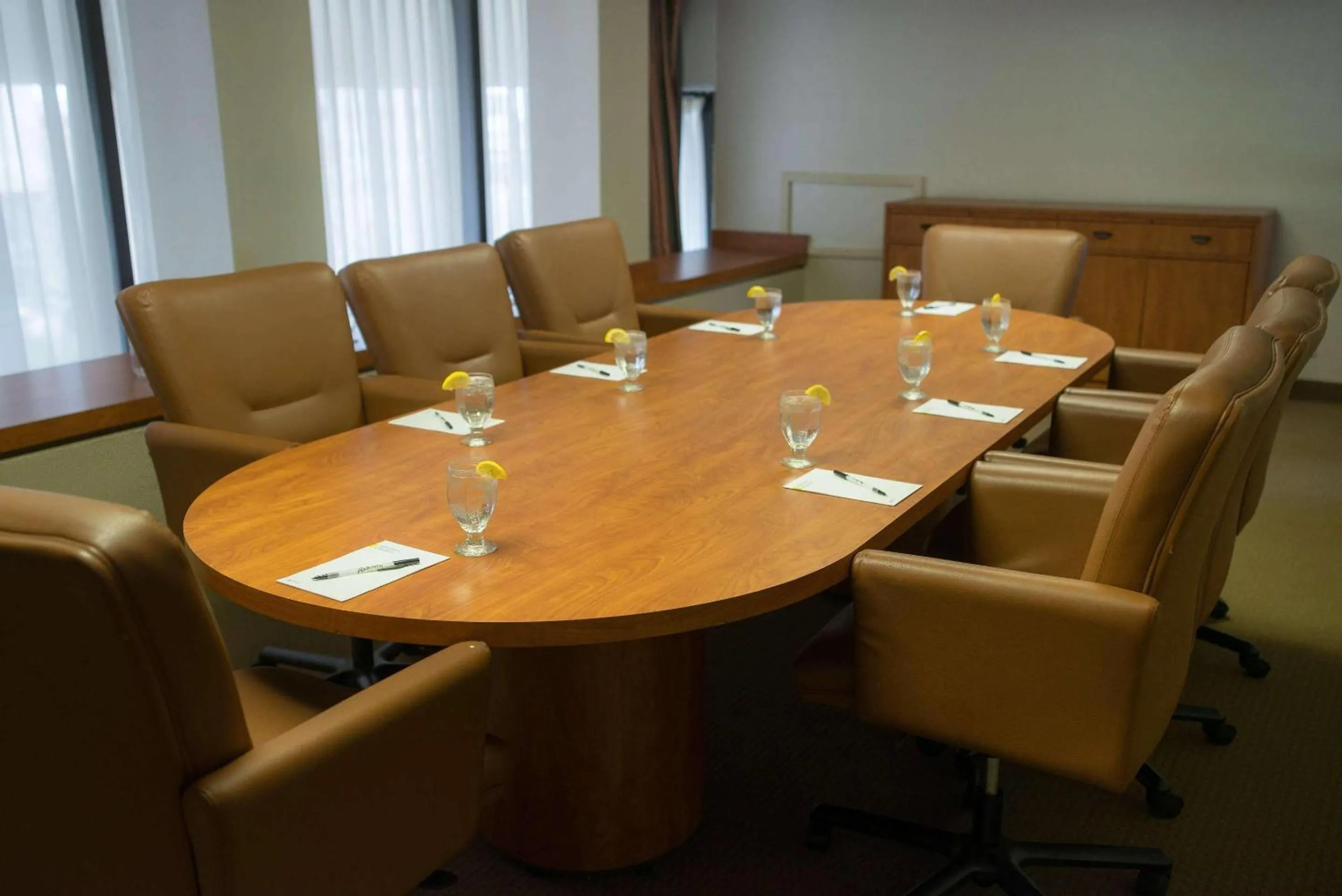 Meeting/conference room in Radisson Hotel Duluth-Harborview