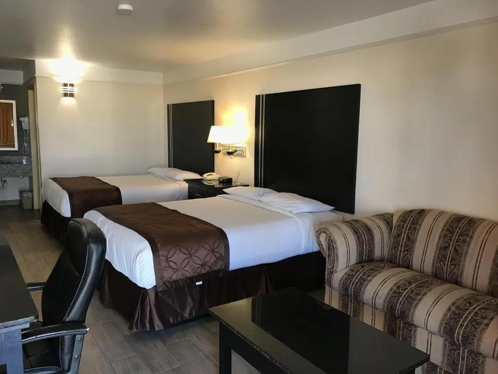 Bed in Texas Inn & Suites Pharr/San Juan