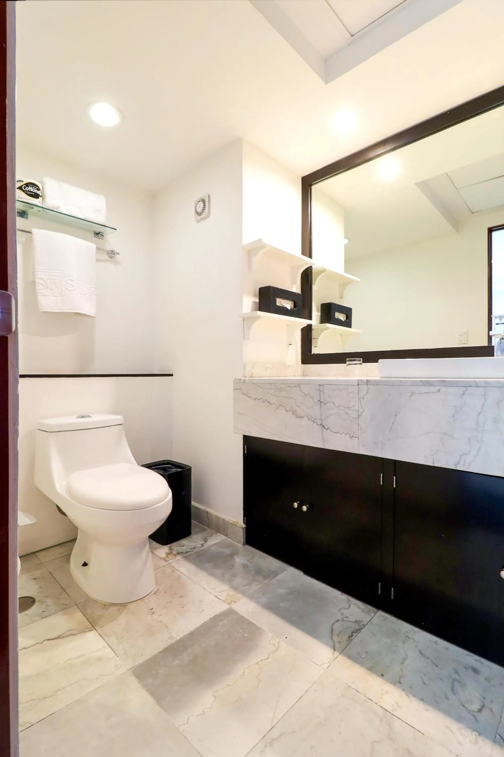 Bathroom in St Isidro Suites Corporate Housing SPA & Wellness Center