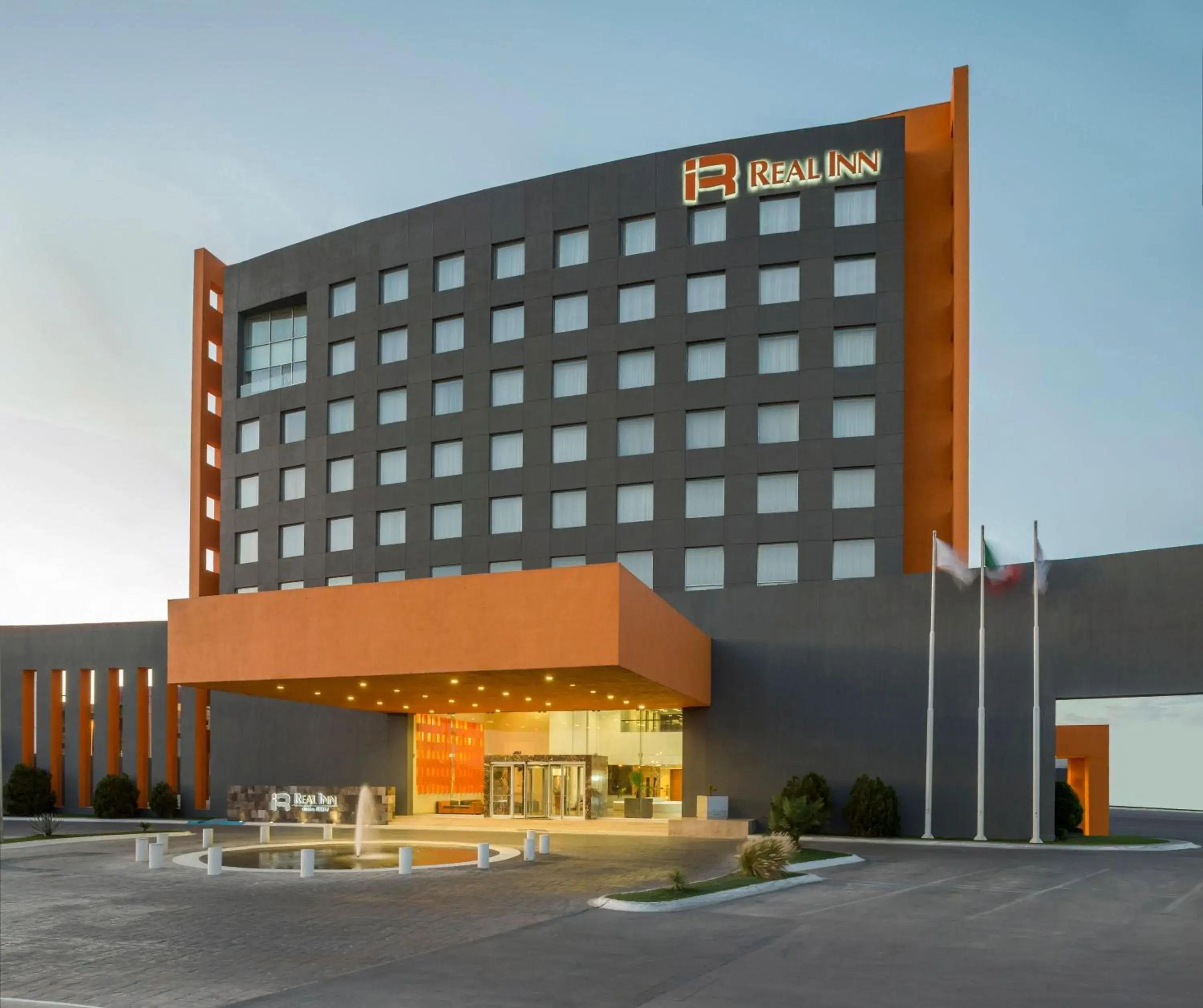 Property building in Real Inn Ciudad Juarez by the USA Consulate Property building in Real Inn Ciudad Juarez by the USA Consulate