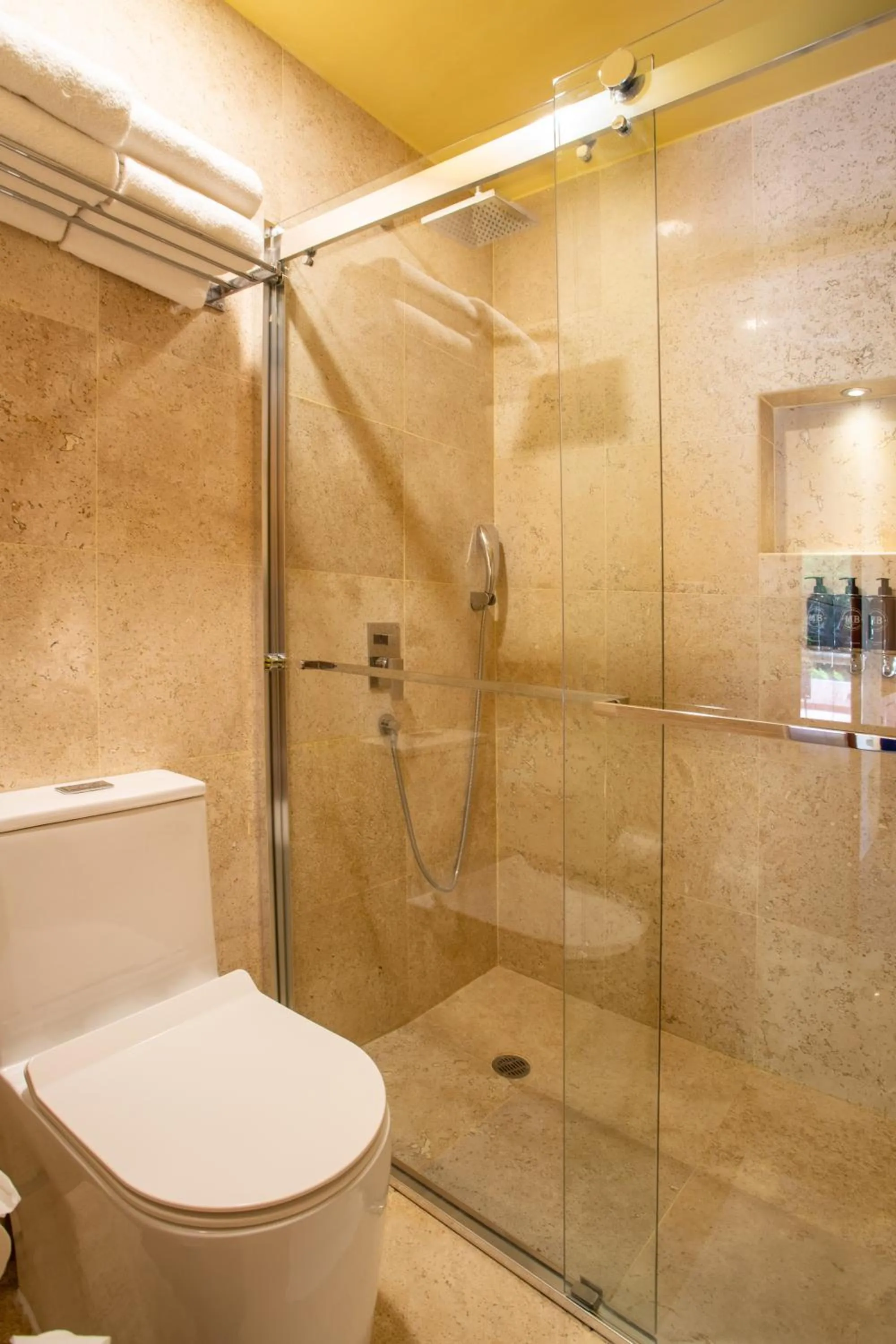 Hotel Rancho San Diego Grand Spa Resort