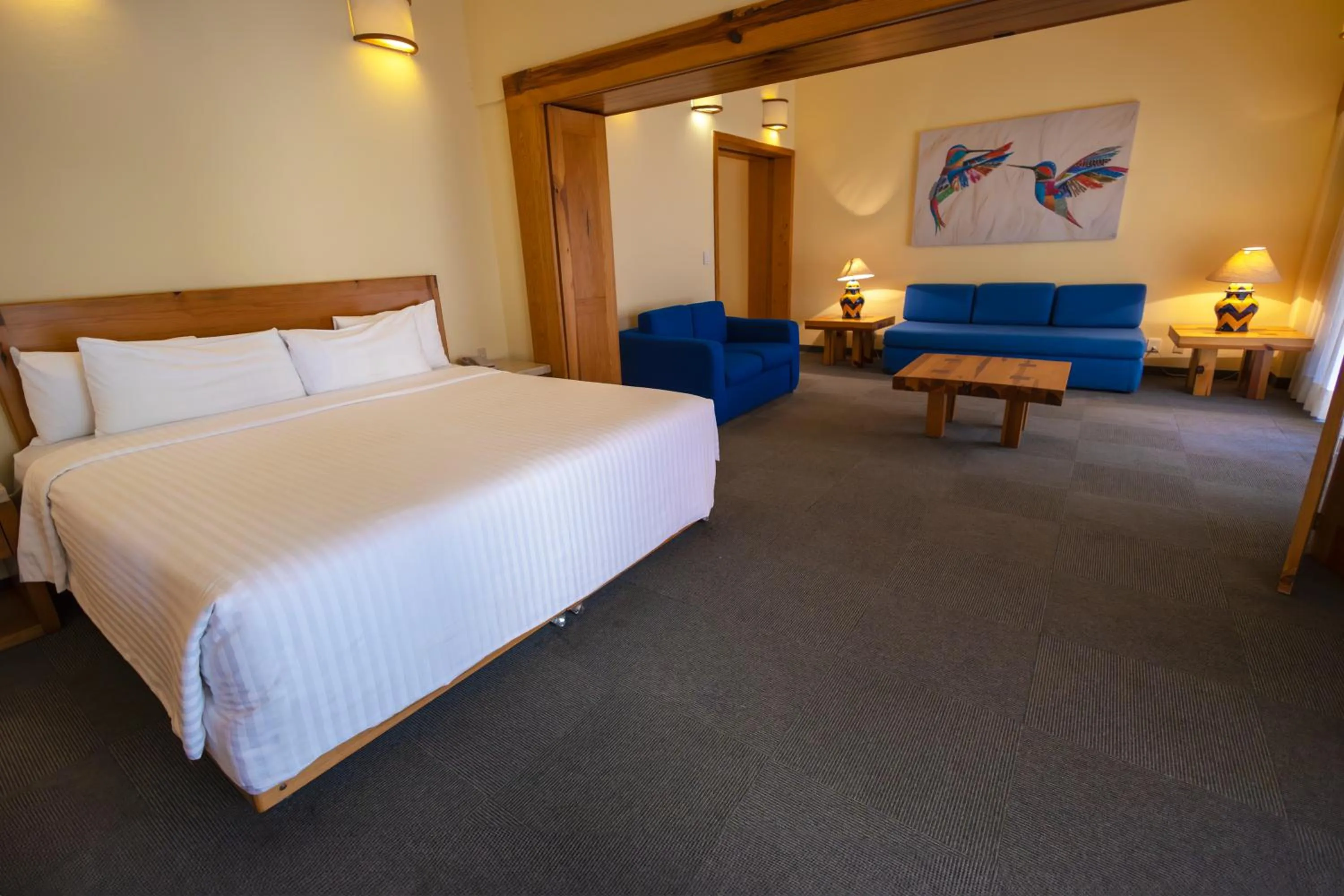 Bed in Hotel Rancho San Diego Grand Spa Resort