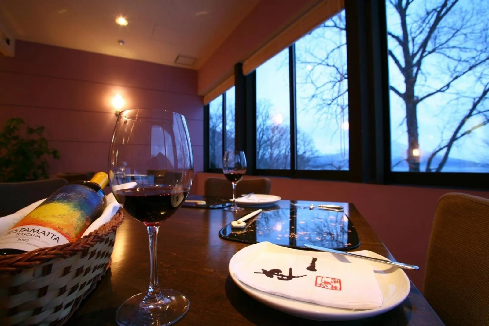 Restaurant/places to eat in Ame no Hi to Yuyake-Adult Only