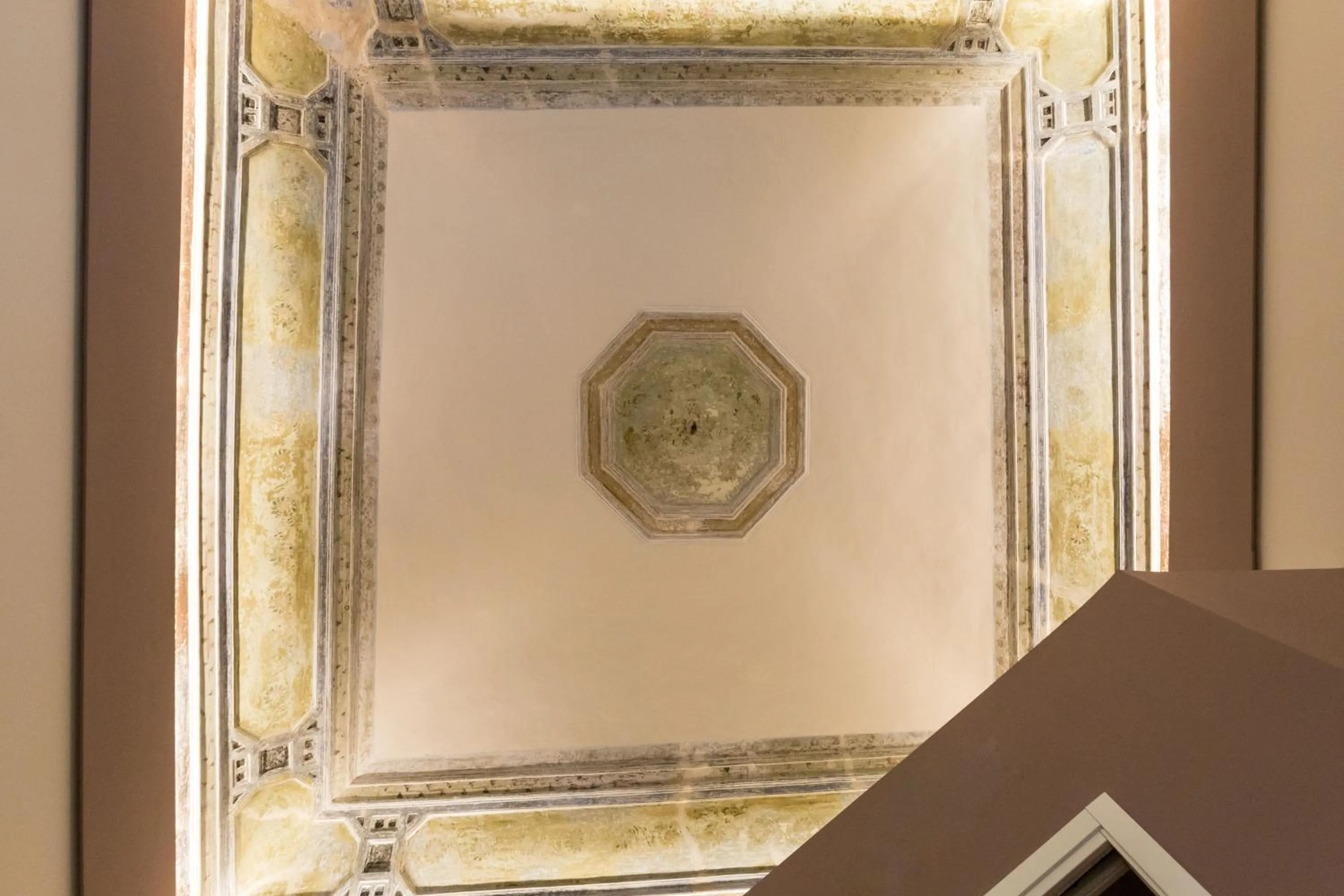 Decorative detail in Bellaroto Suite & SPA