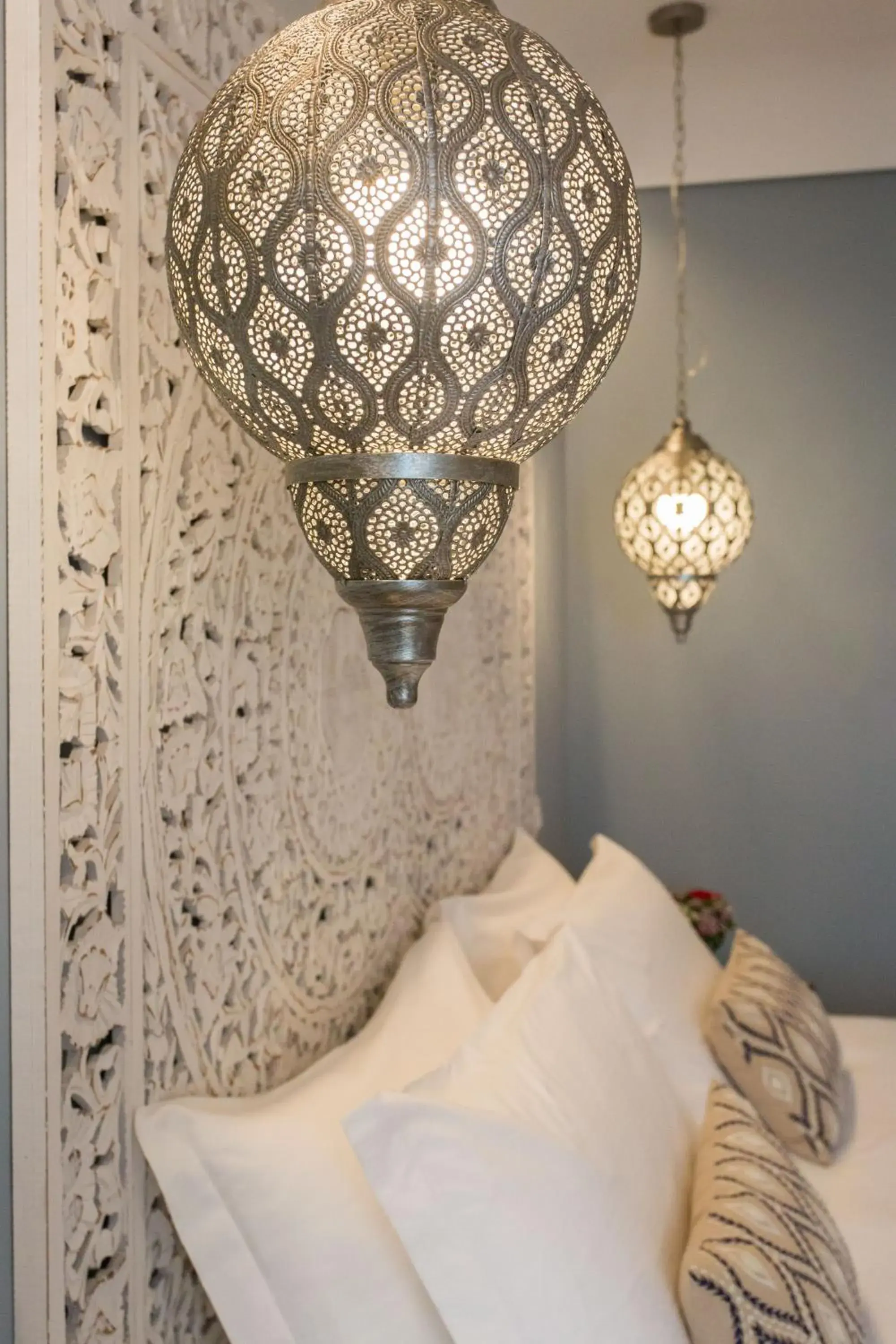 Decorative detail, Bed in Bellaroto Suite & SPA Decorative detail, Bed in Bellaroto Suite & SPA