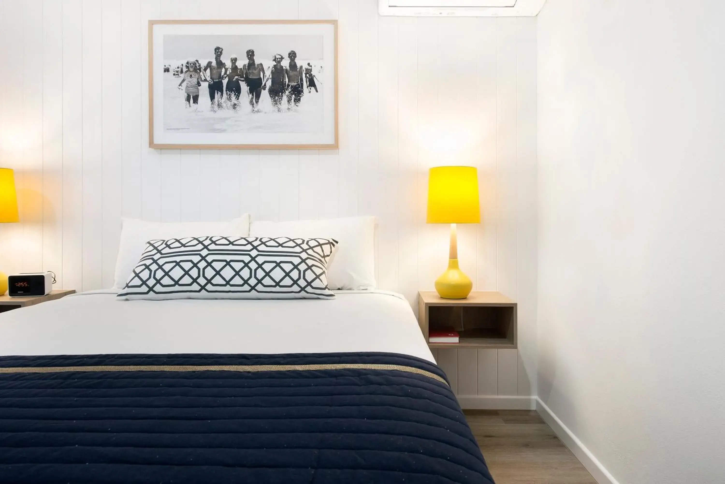 Bed in Blue Heron Boutique Motel Bed in Blue Heron Boutique Motel