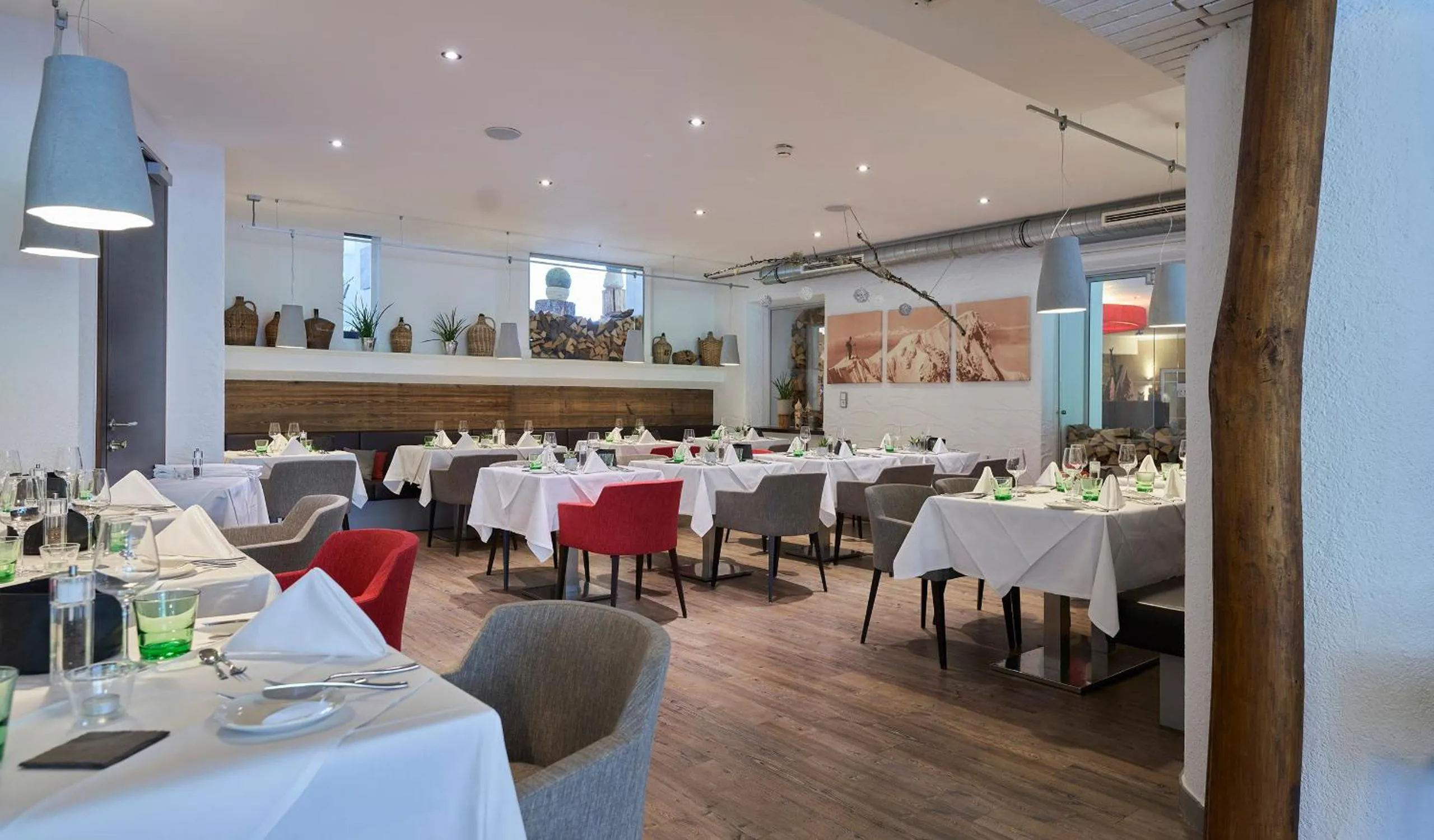 Game Room in Hotel Residenz Hochalm - SKI IN -SKI OUT