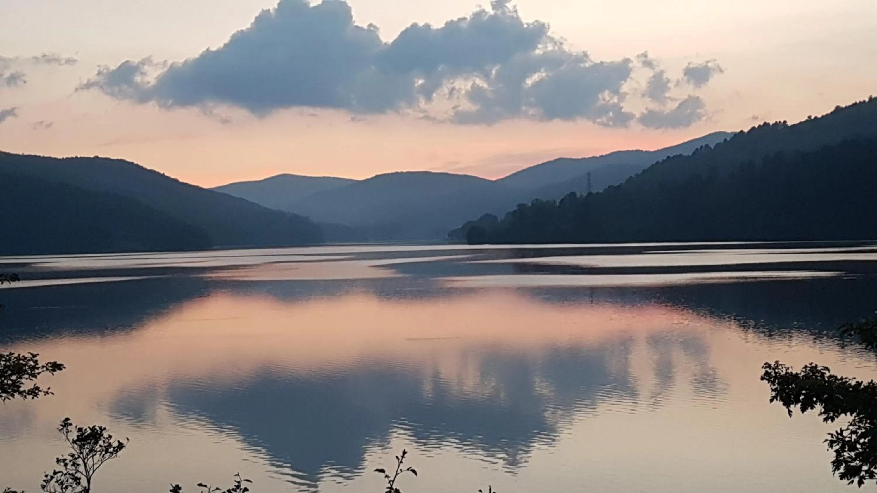 Natural landscape in Hotel del Lago Ampollino