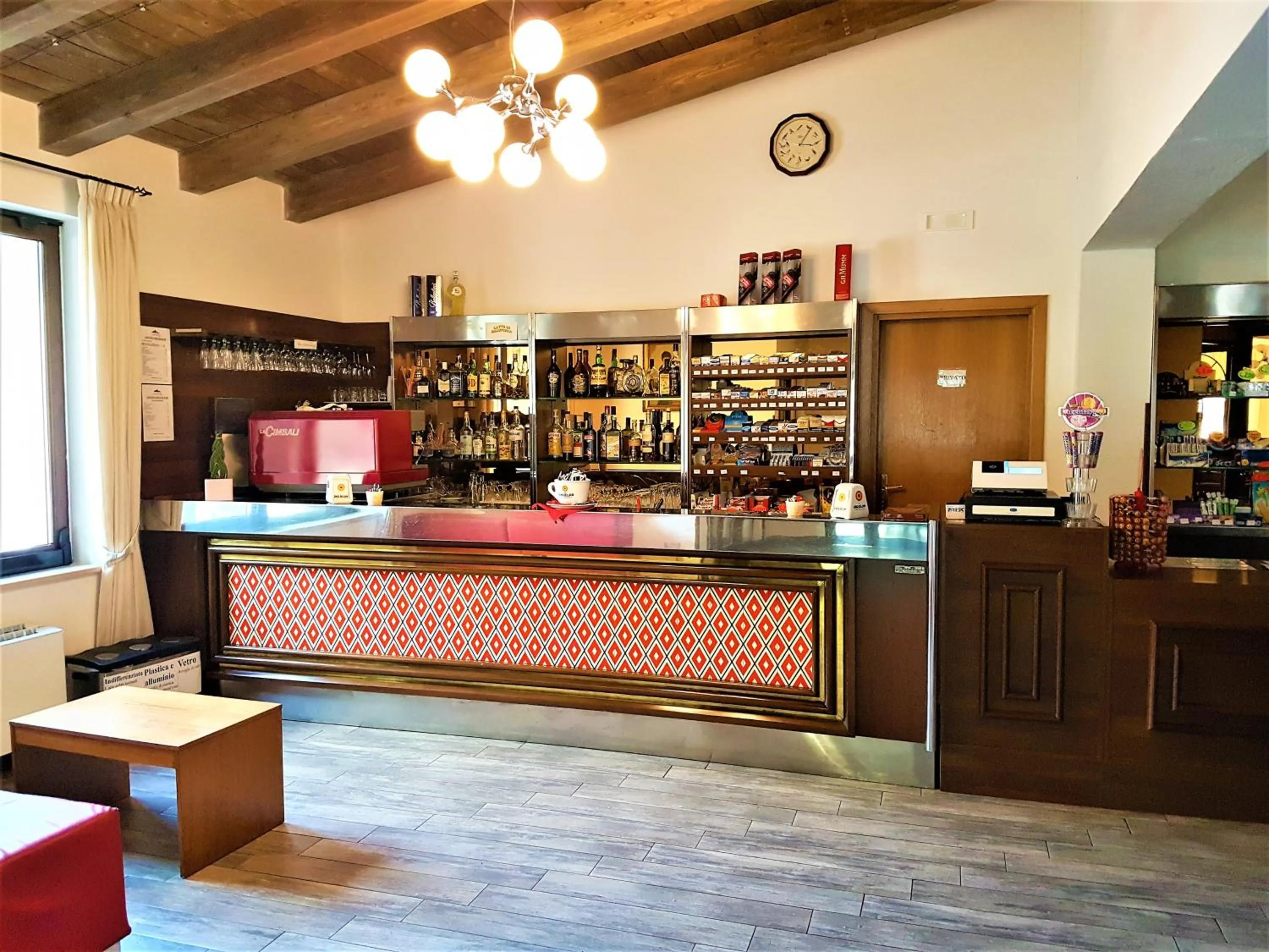 Lounge or bar in Hotel del Lago Ampollino