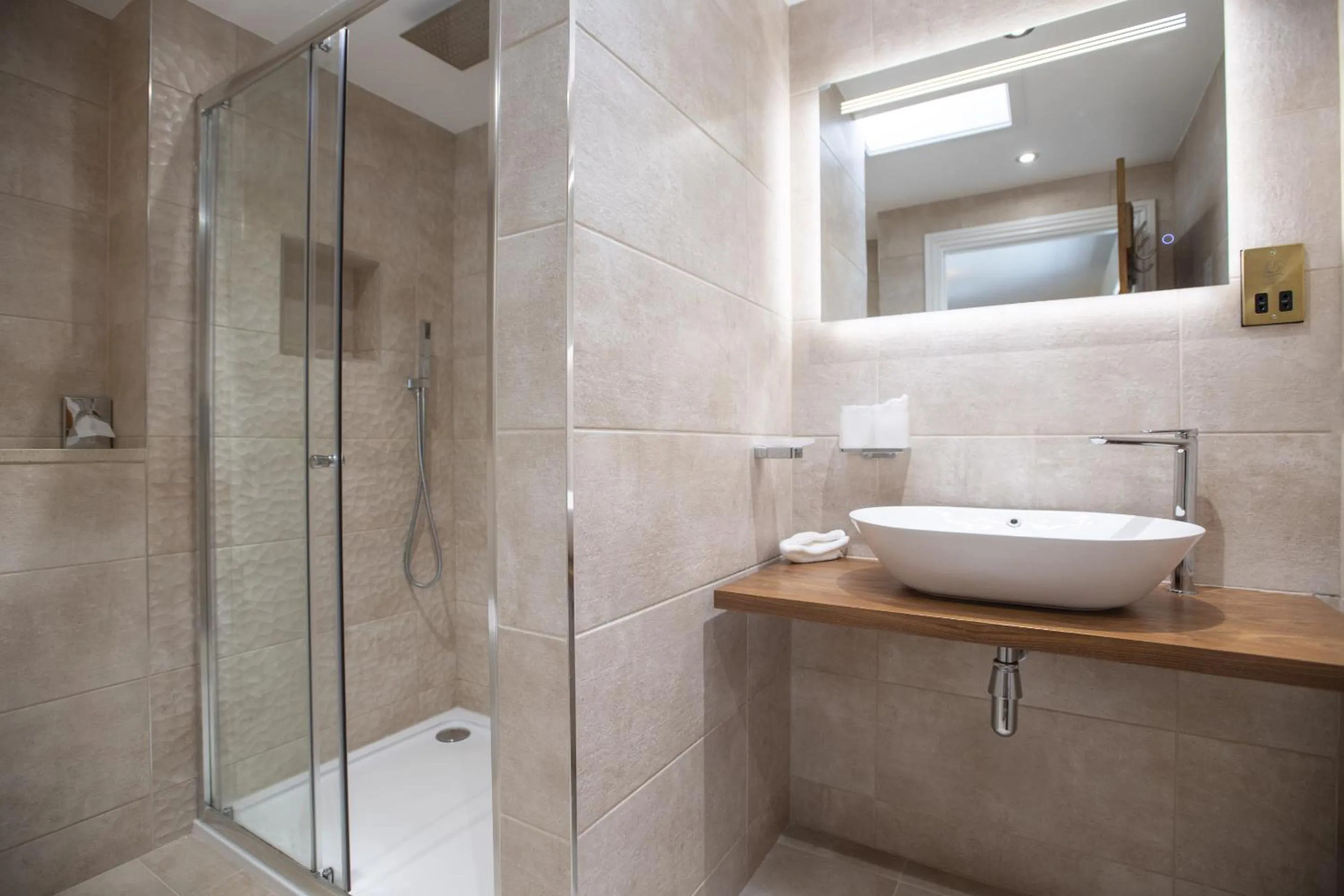 Bathroom in Timble Inn