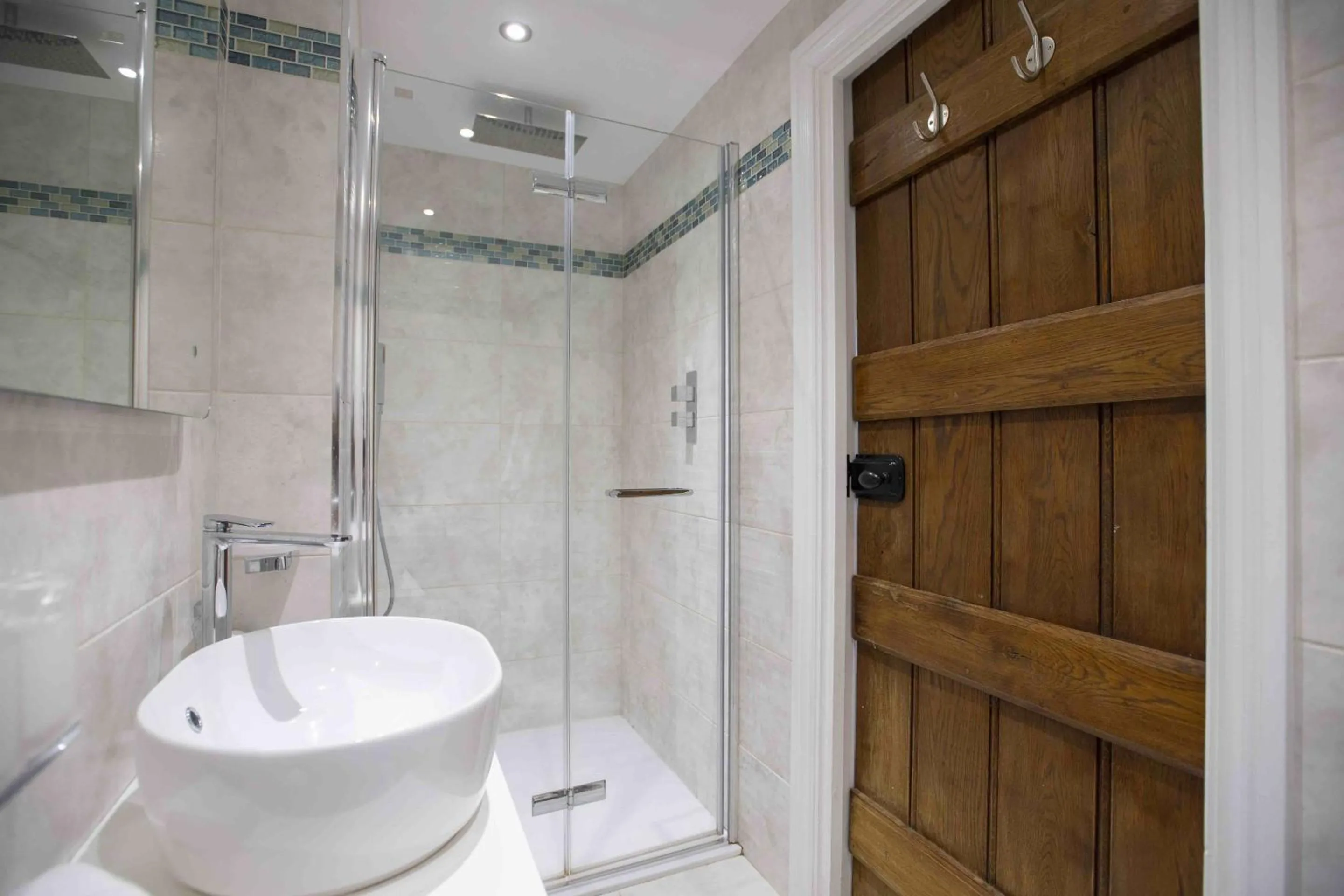 Bathroom in Timble Inn