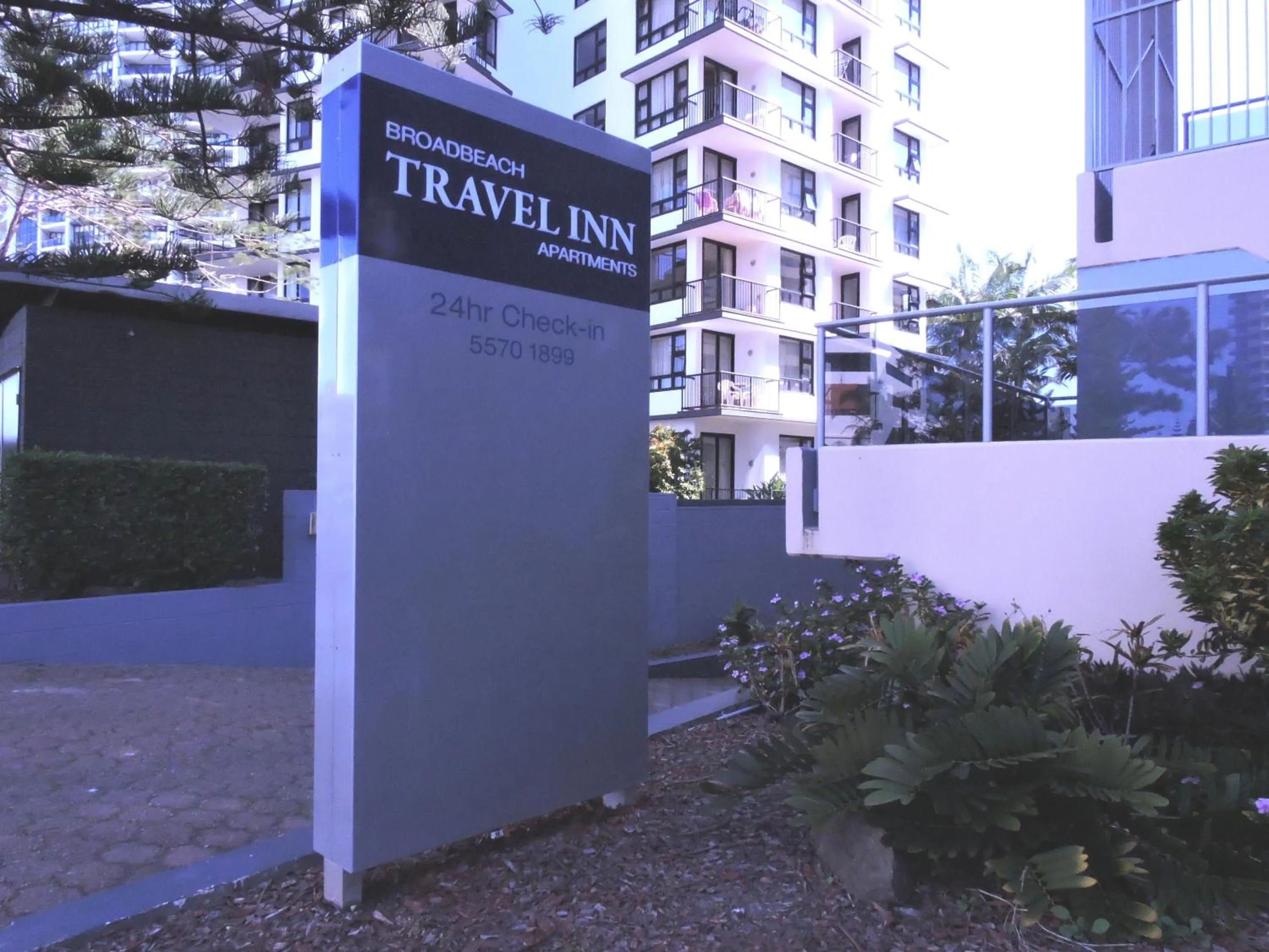 Property building in Broadbeach Travel Inn Apartments