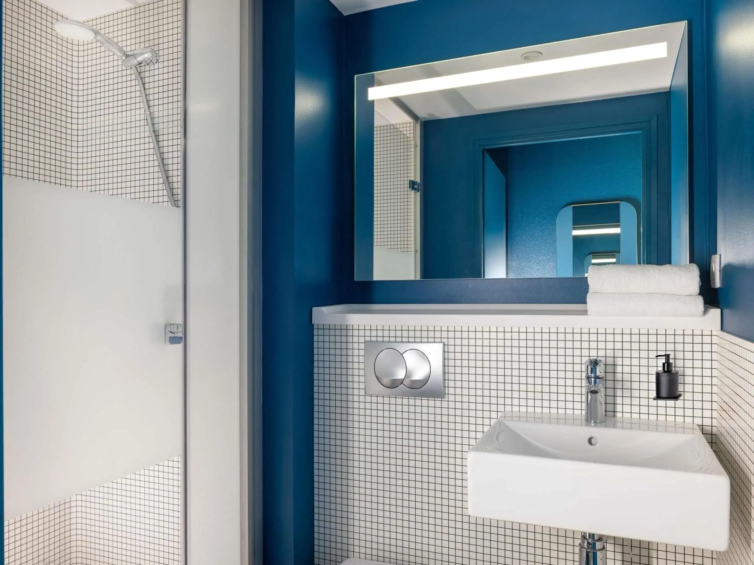 Bedroom in ibis budget Bourg en Bresse Bedroom in ibis budget Bourg en Bresse