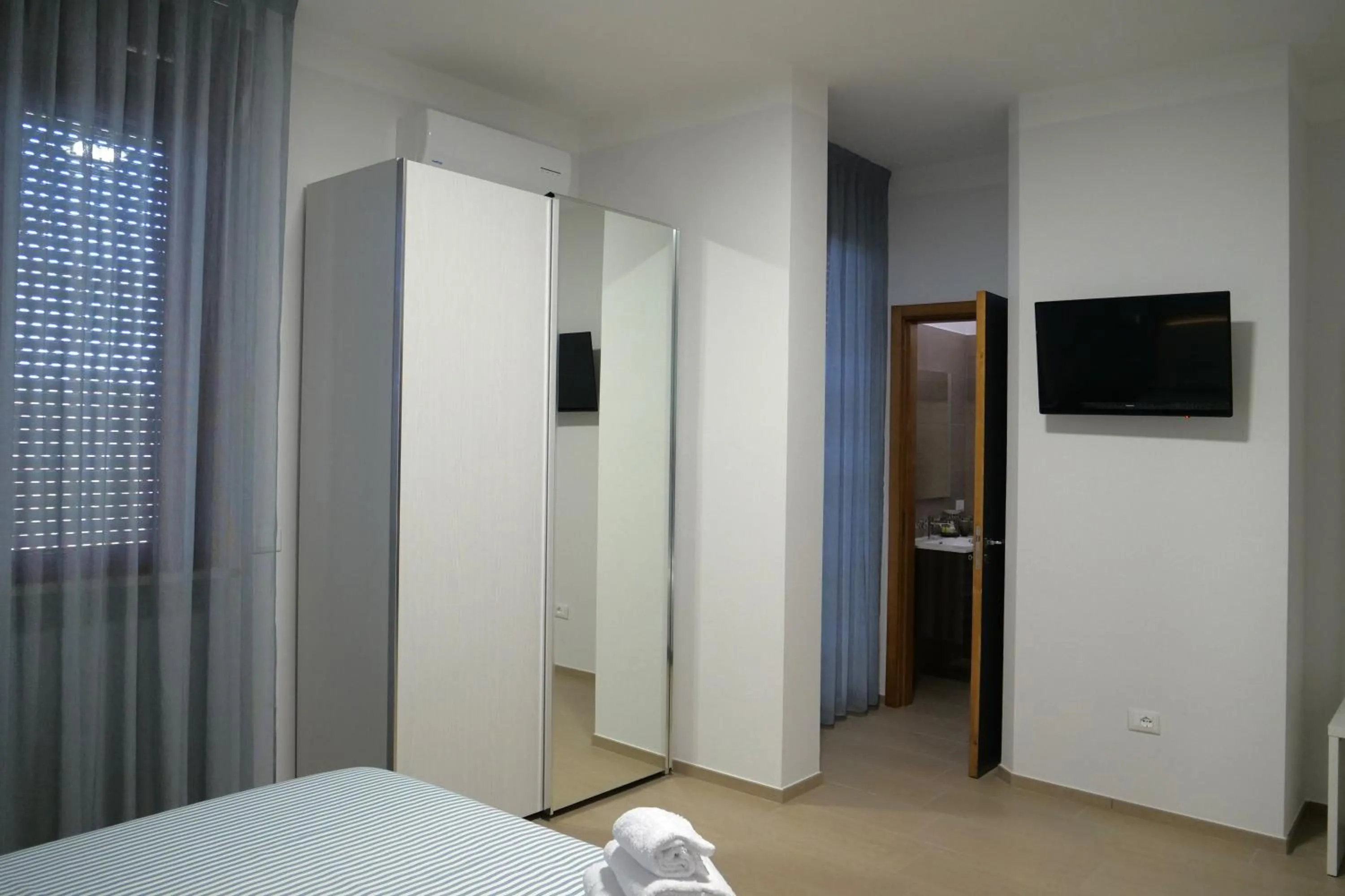 Photo of the whole room, Bed in Levante Salento