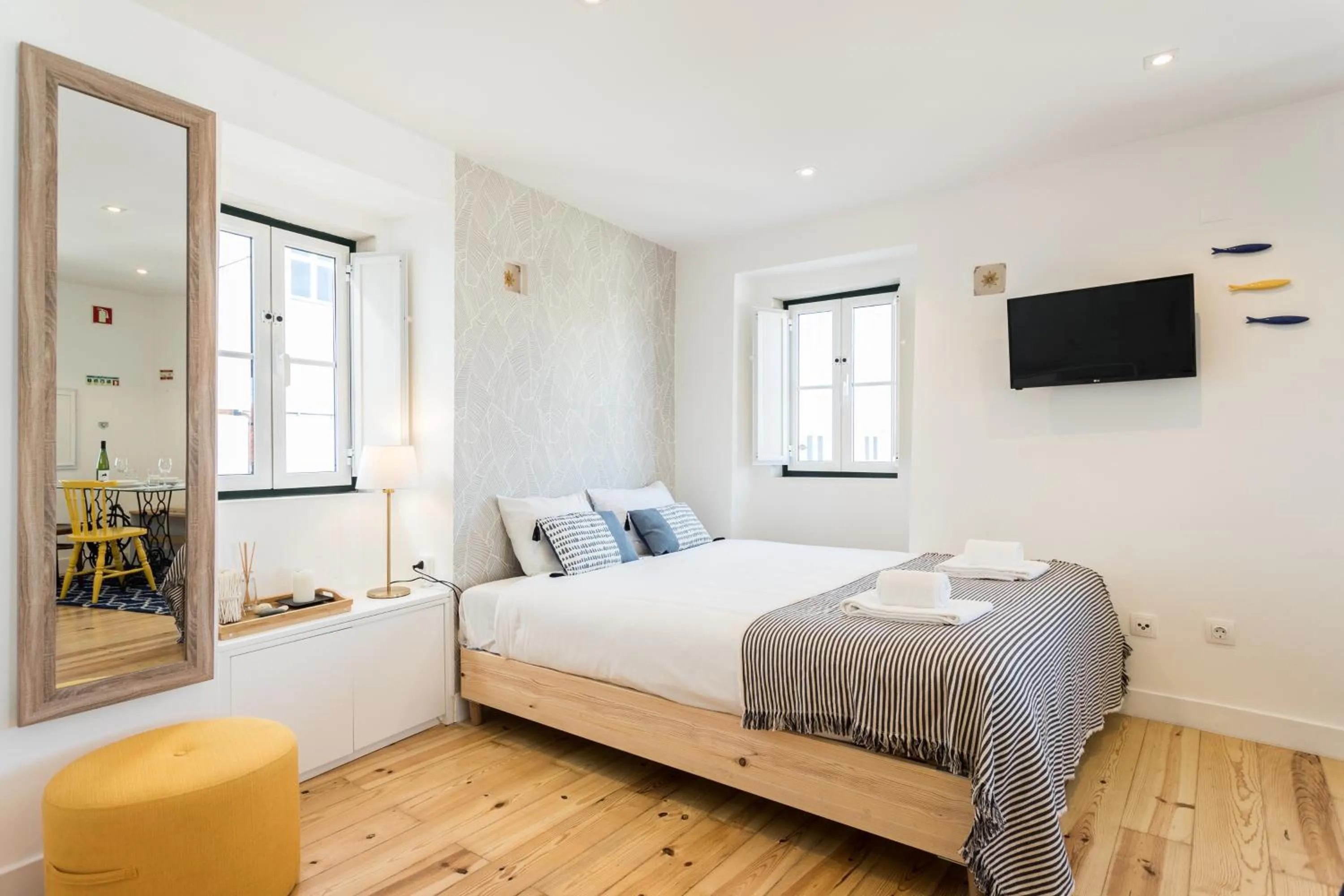 Property building, Bed in Alfama Loft Studio Loft Apartment w/ River View - by LU Holidays