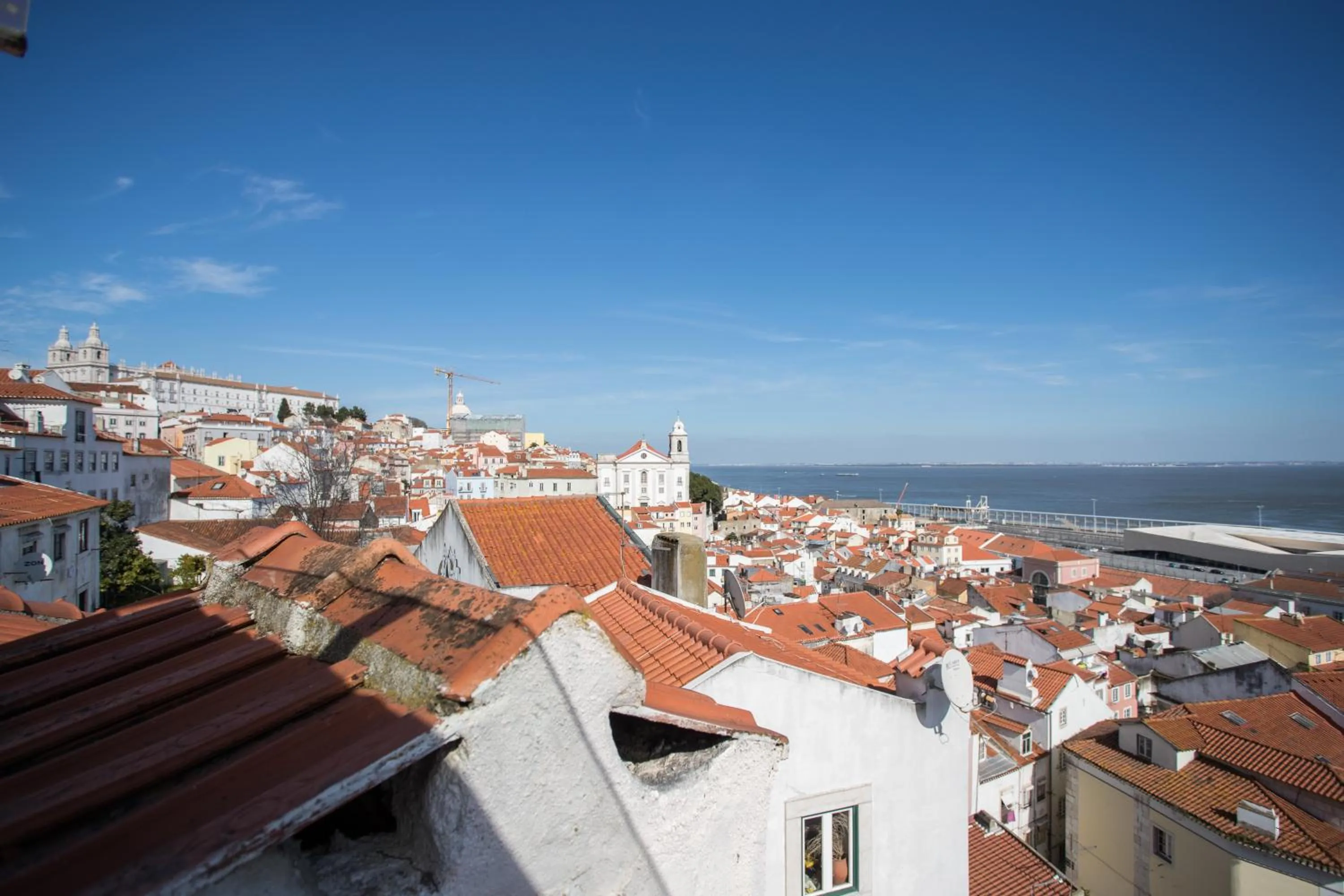 River view in Alfama Loft Studio Loft Apartment w/ River View - by LU Holidays