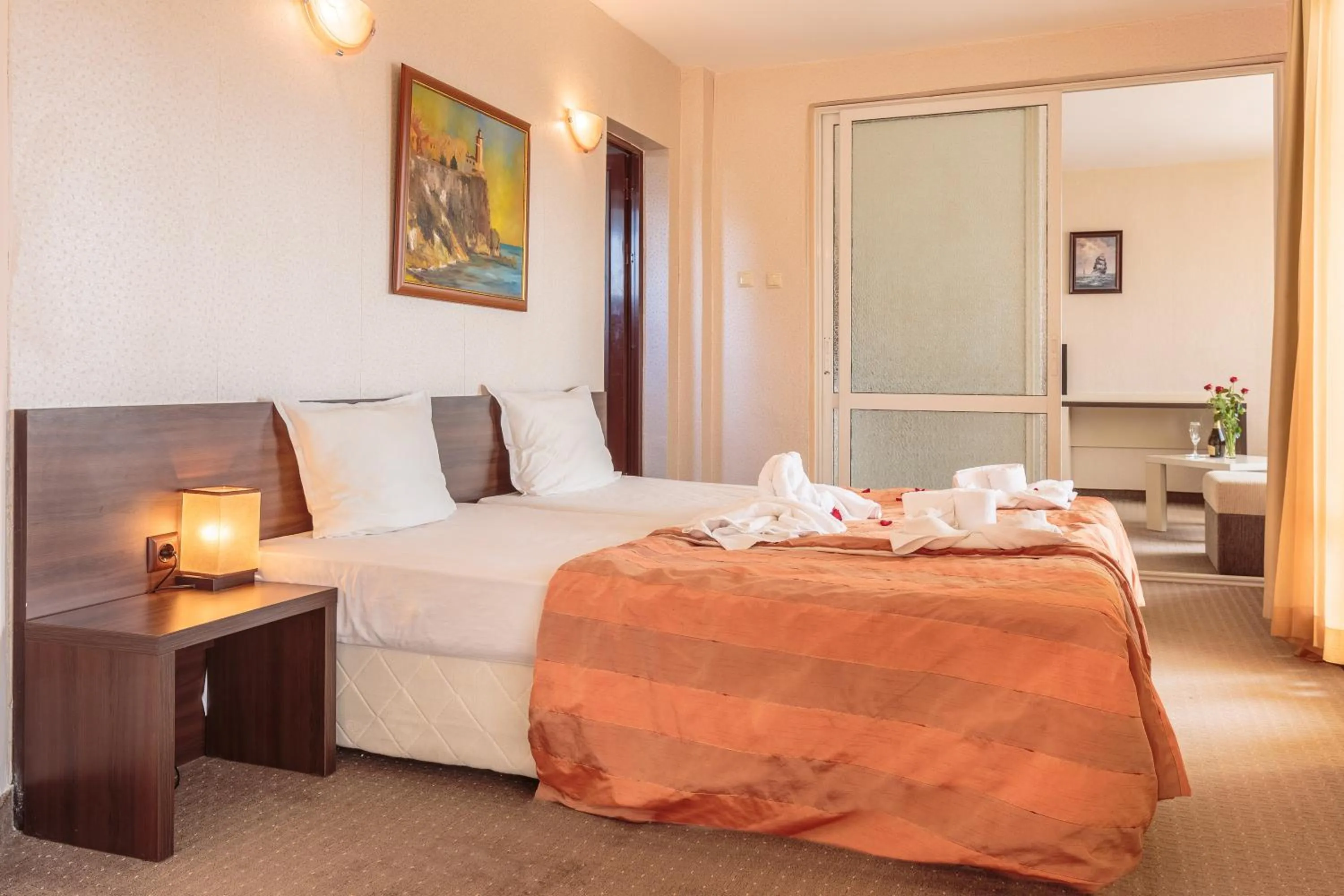 Bedroom, Bed in Flagman Hotel