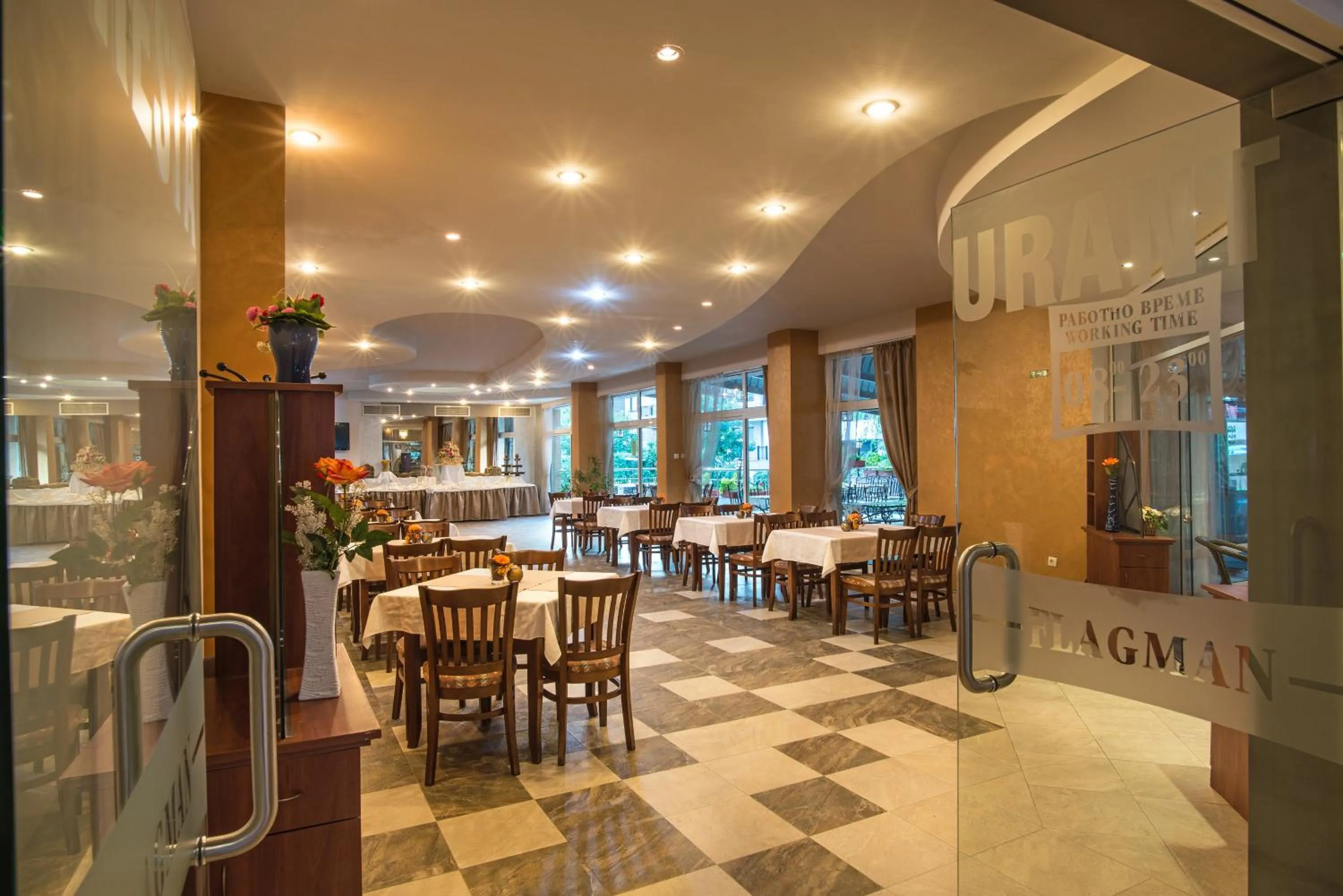 Banquet/Function facilities in Flagman Hotel