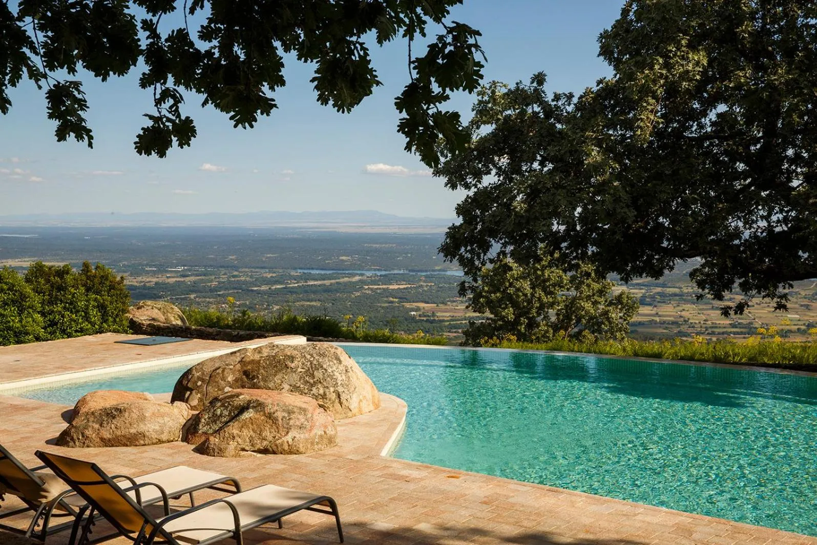 Swimming pool in Hotel Nabia
