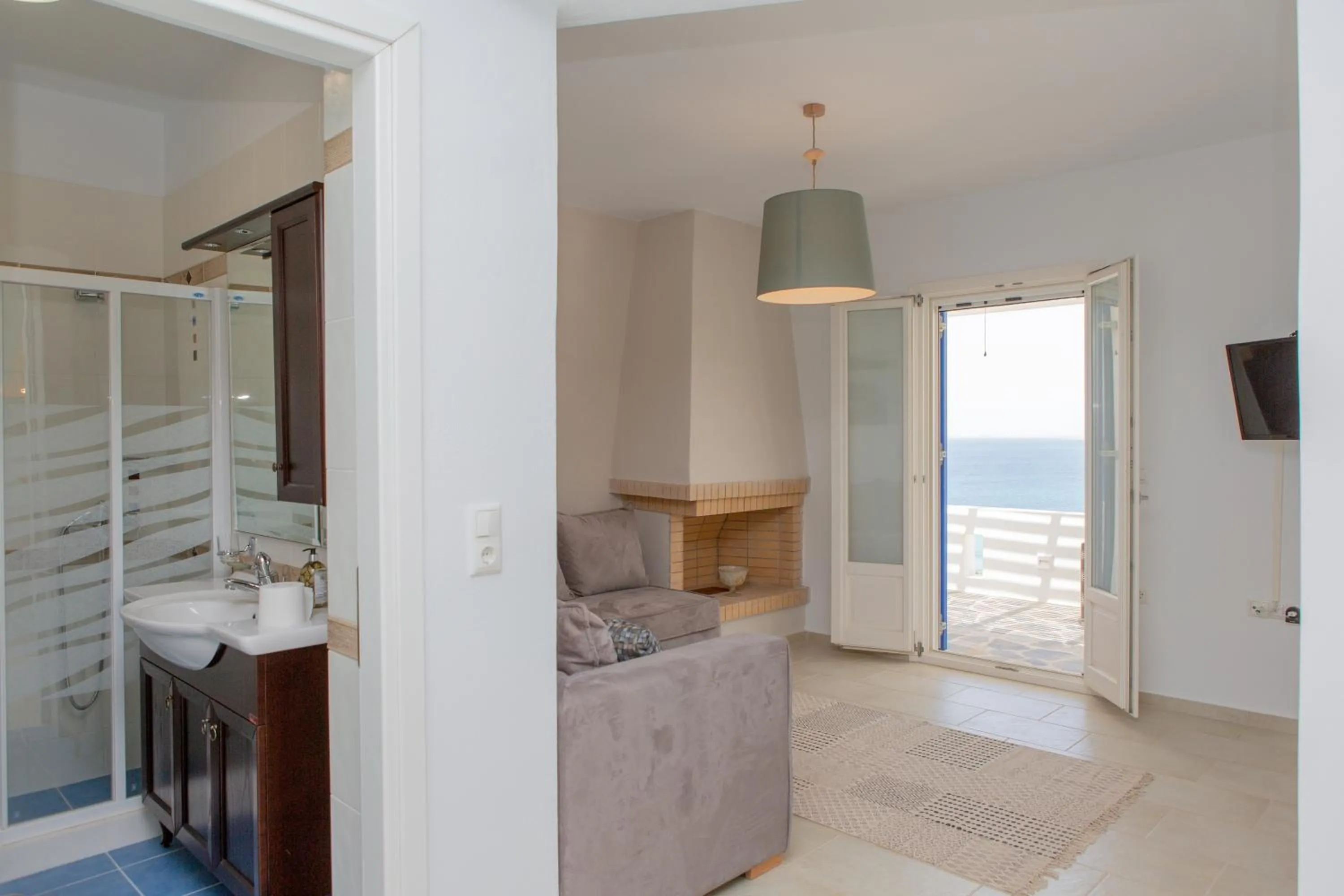 Living room in Apricot and Sea Luxury Villas