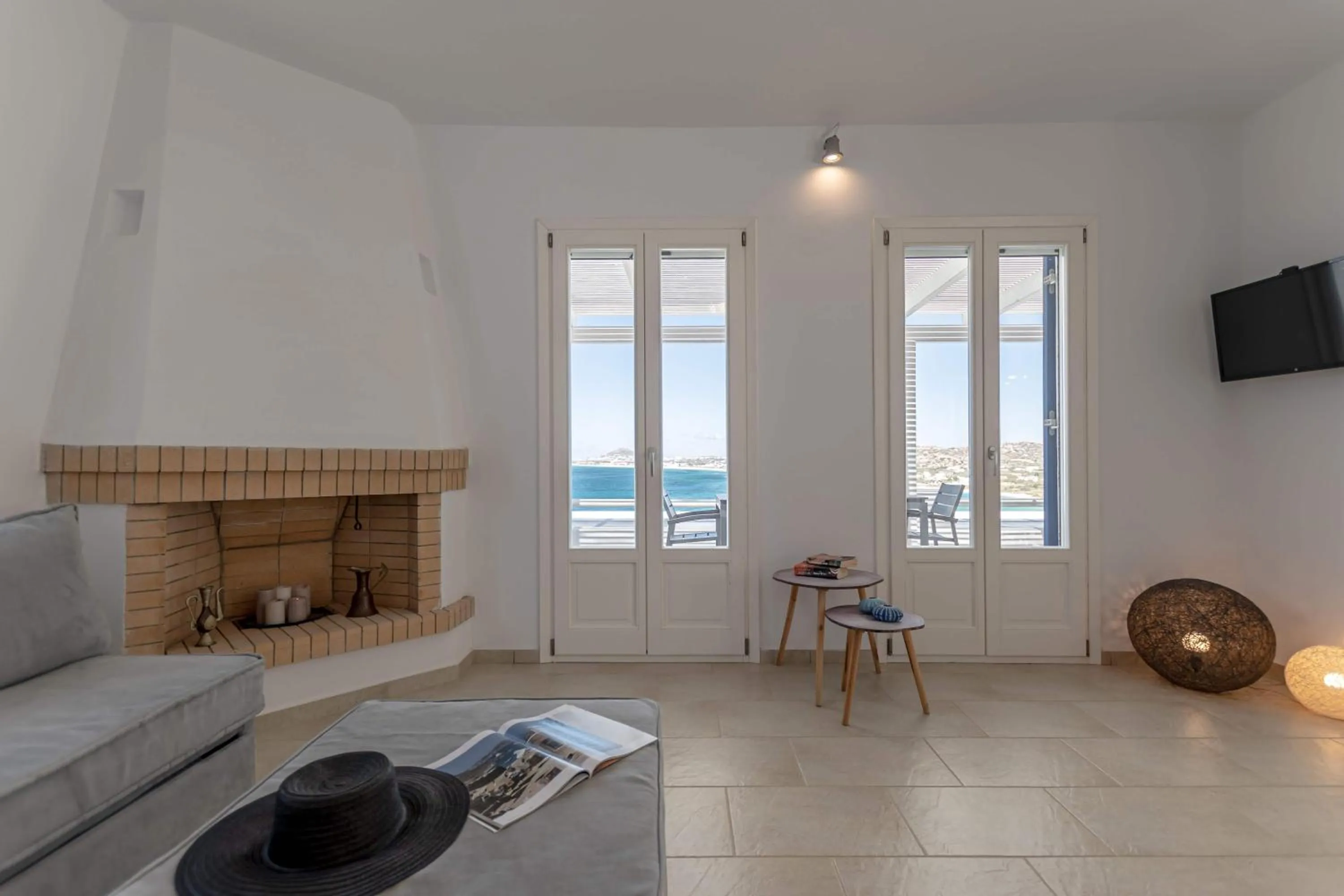 Living room in Apricot and Sea Luxury Villas