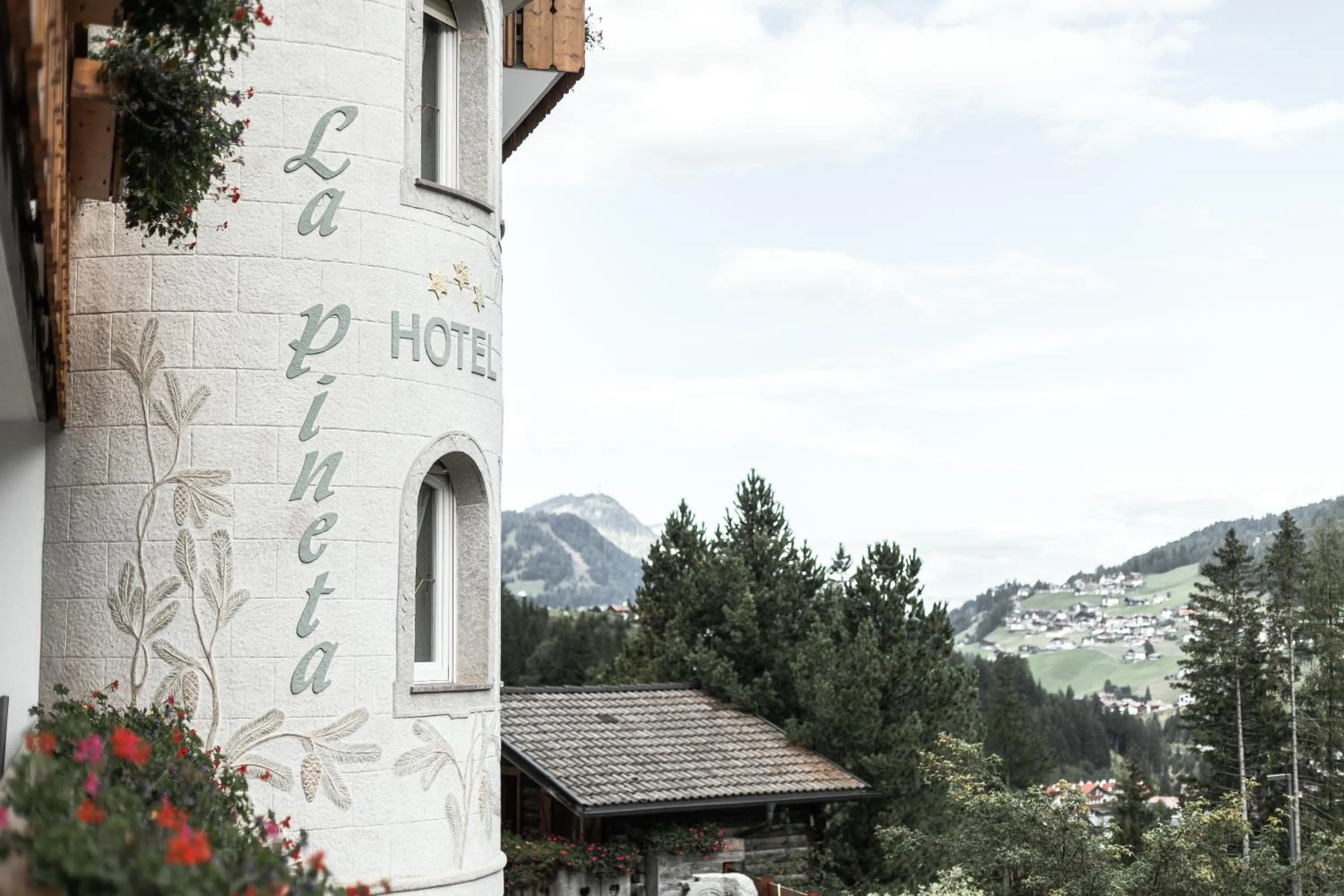 Property building in Hotel La Pineta