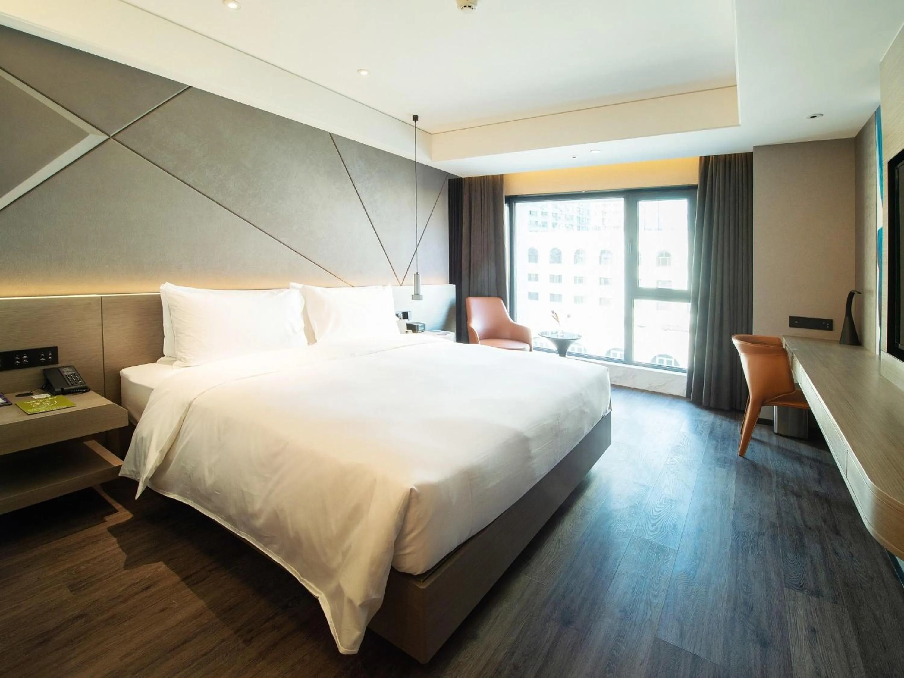 Bedroom, Bed in Mercure Harbin Central Street Sophia Church