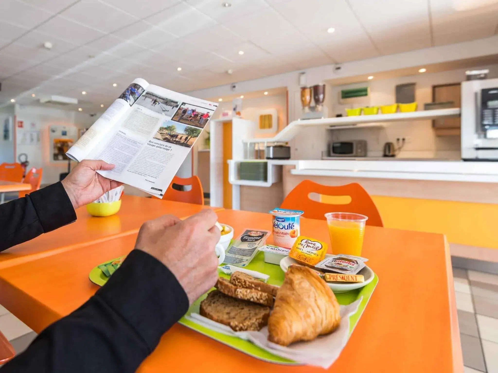 Breakfast in ibis budget Amberieu en Bugey/Chateau Gaillard A42 Breakfast in ibis budget Amberieu en Bugey/Chateau Gaillard A42